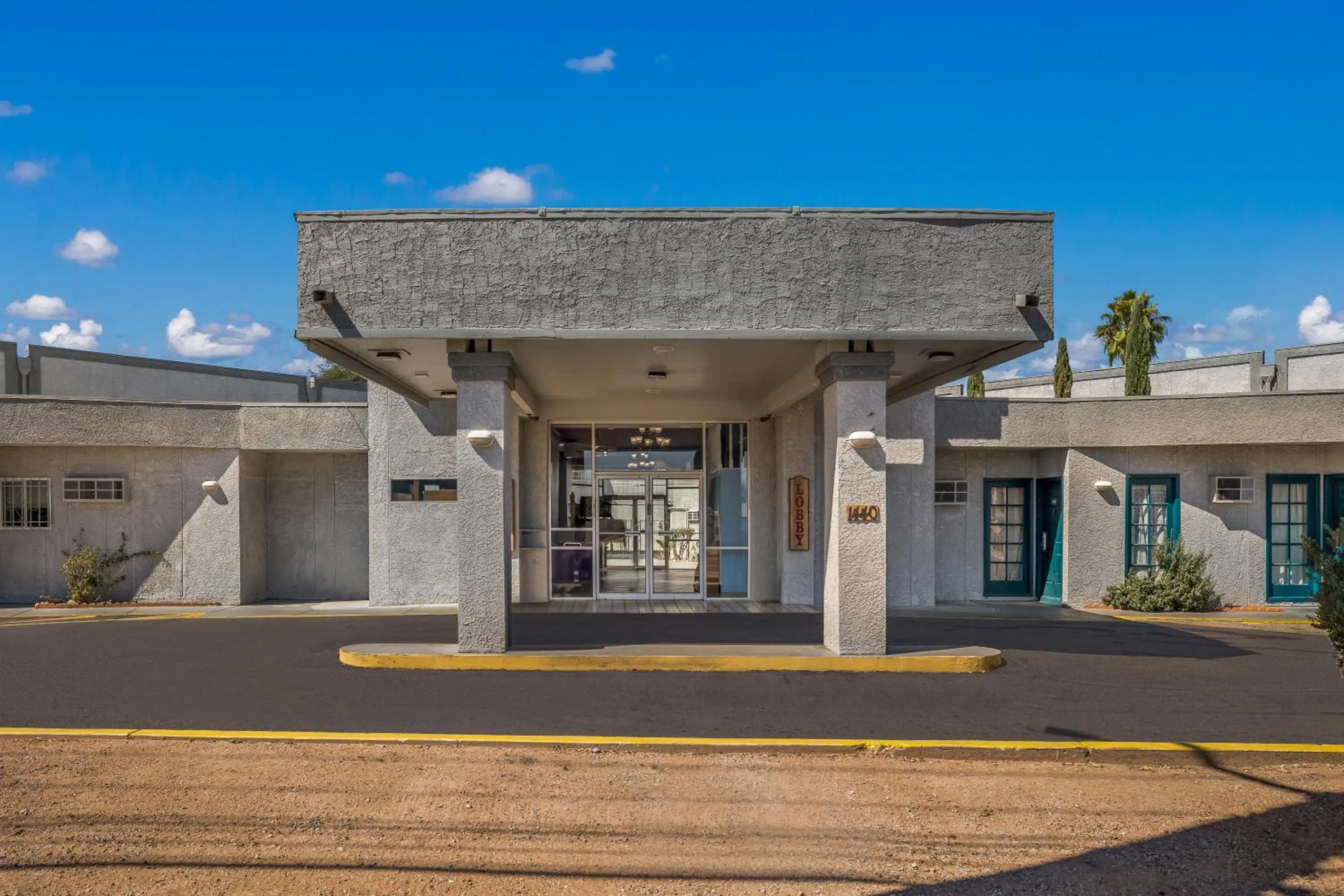 Property Building in Knights Inn Tucson D.M.A.F Area