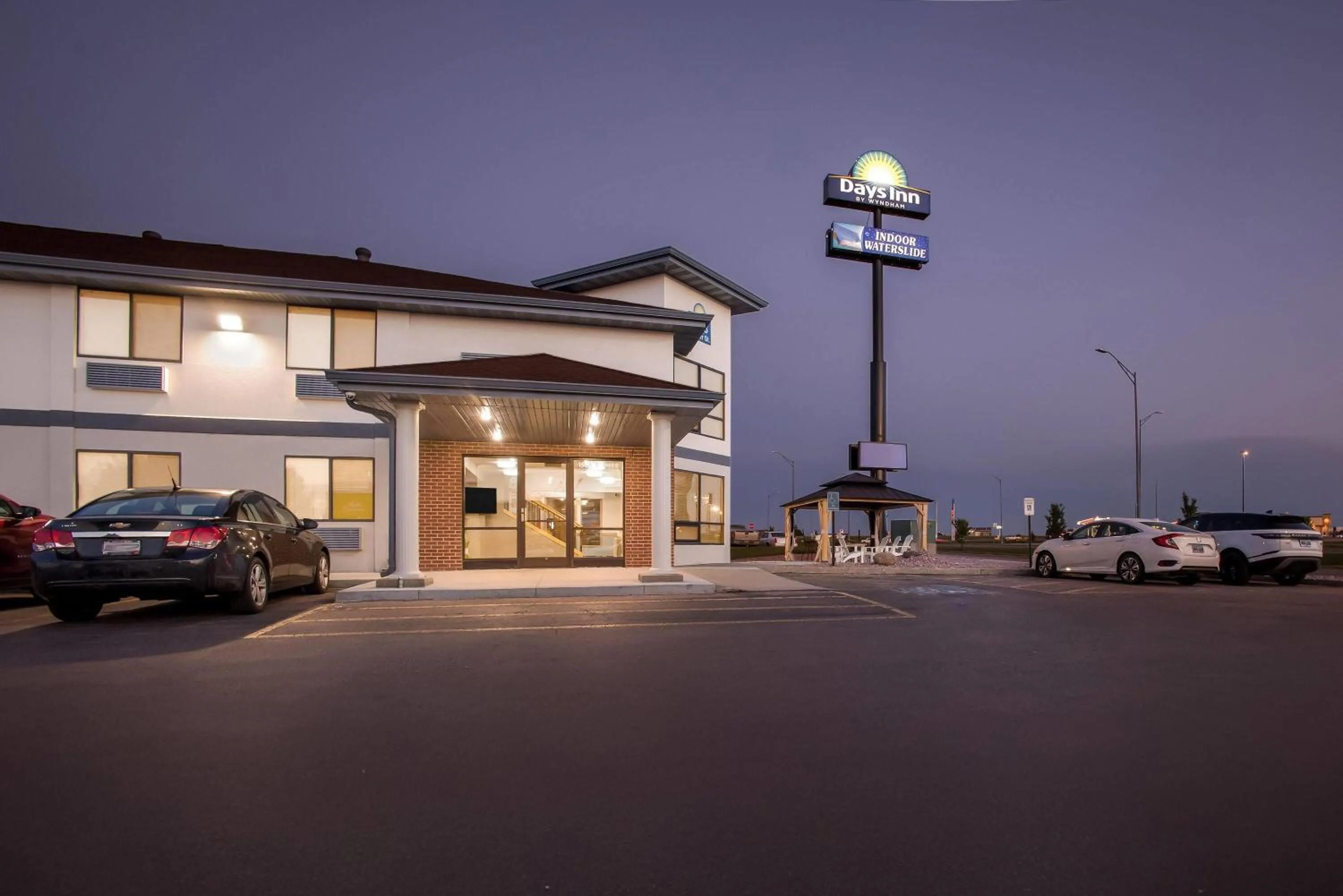 Property building in Days Inn by Wyndham Mitchell SD