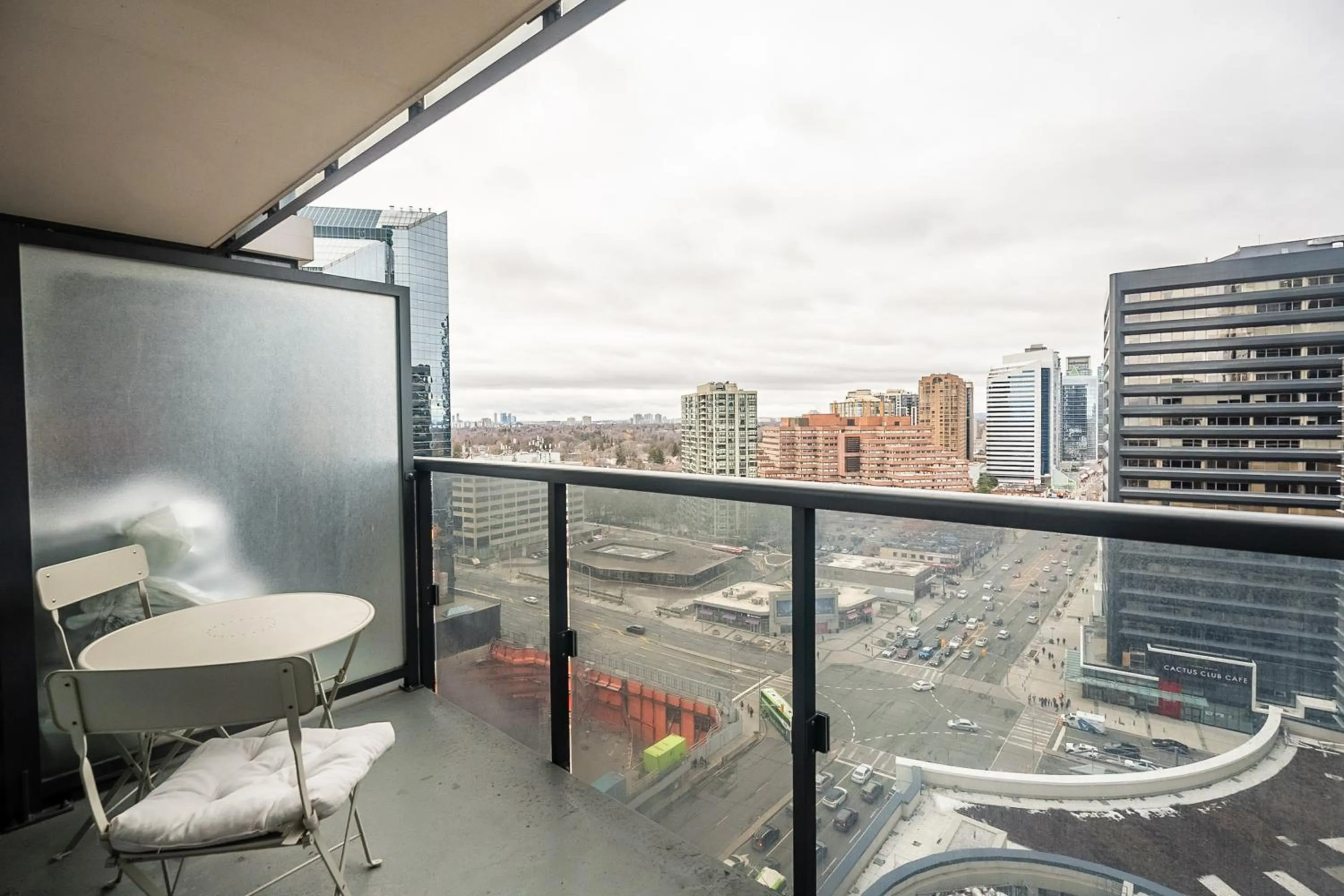 Balcony/Terrace in GLOBALSTAY Modern Apartments in North York Skyscraper