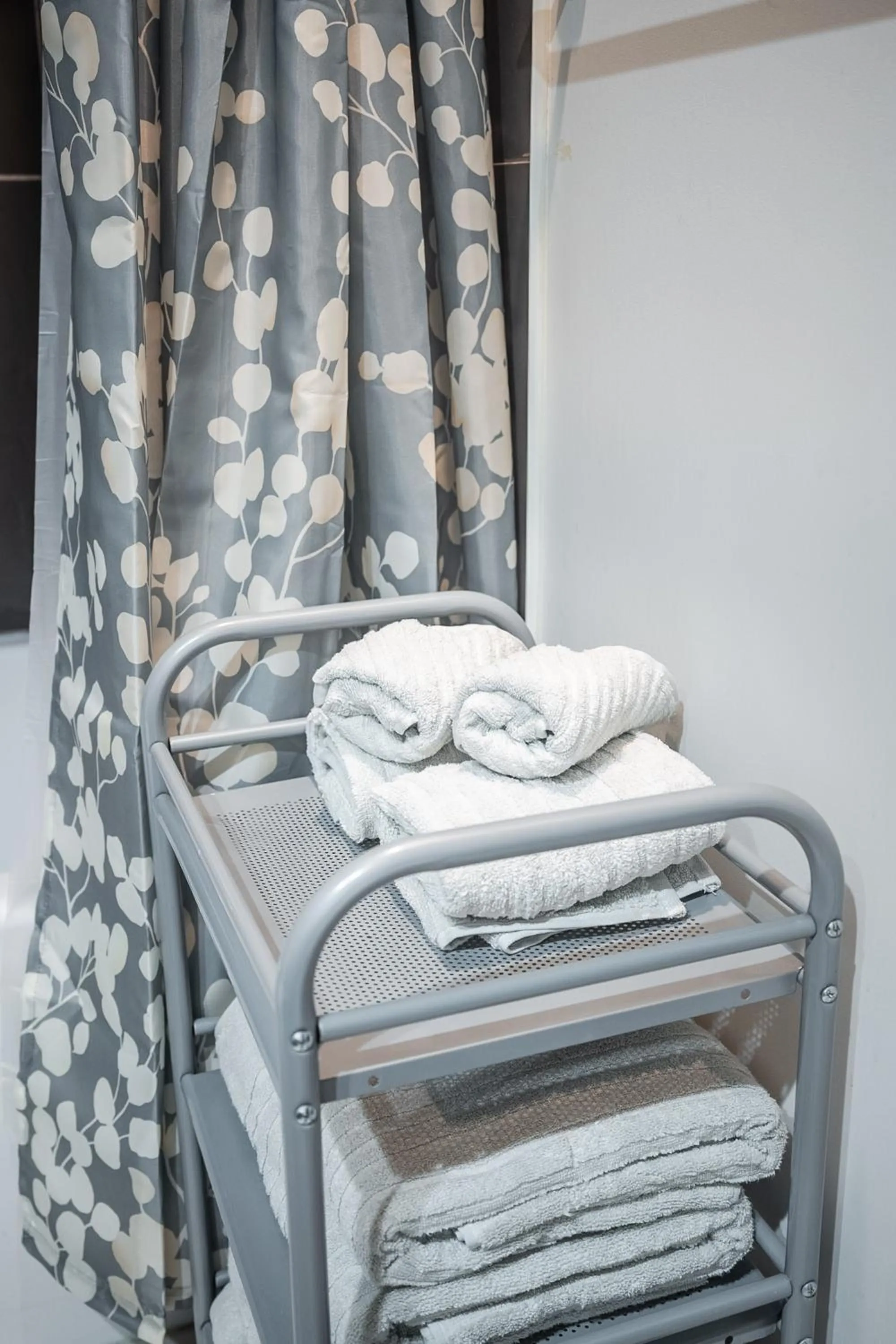 towels, Bed in GLOBALSTAY Modern Apartments in North York Skyscraper