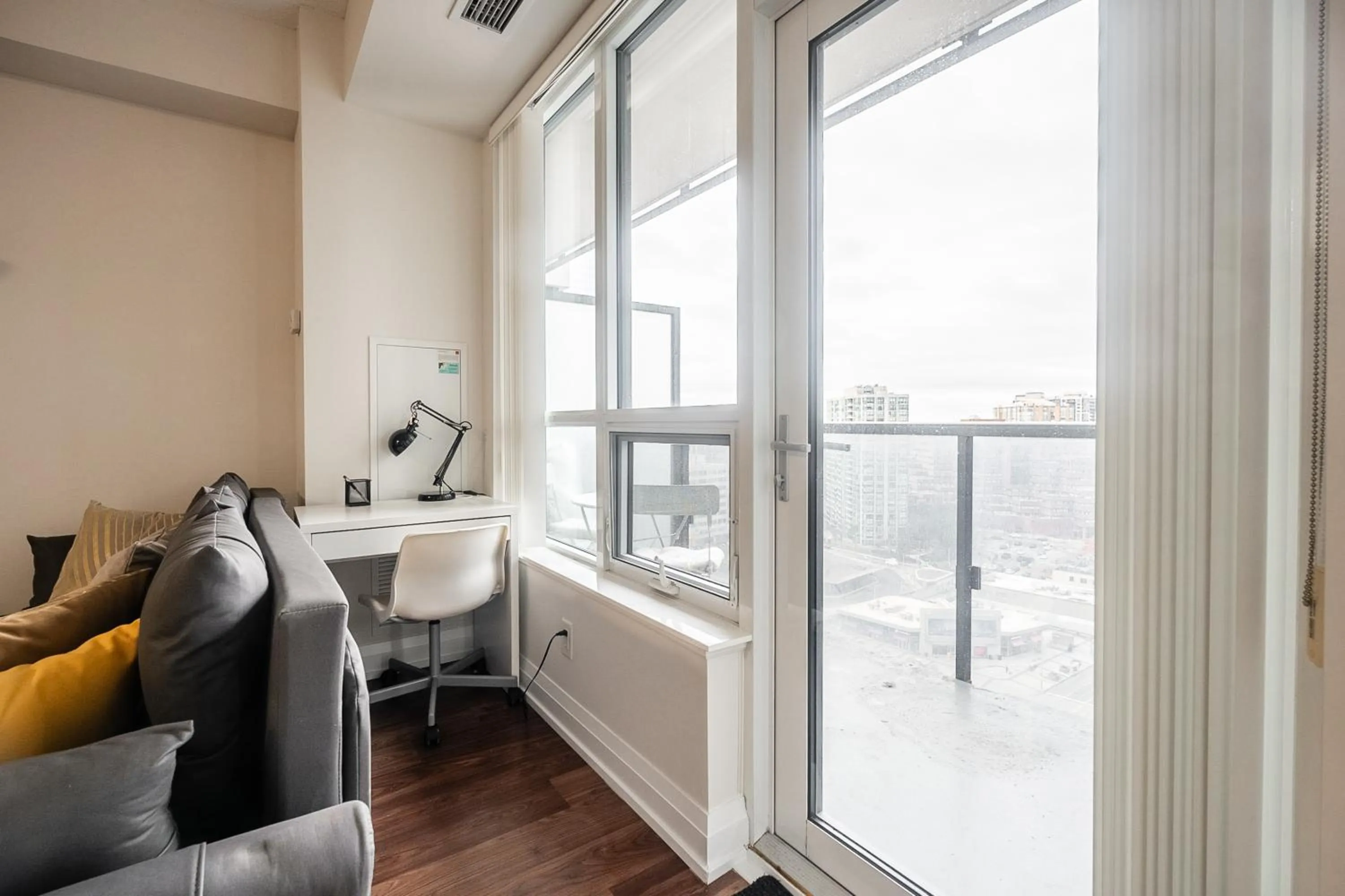 Living room in GLOBALSTAY Modern Apartments in North York Skyscraper