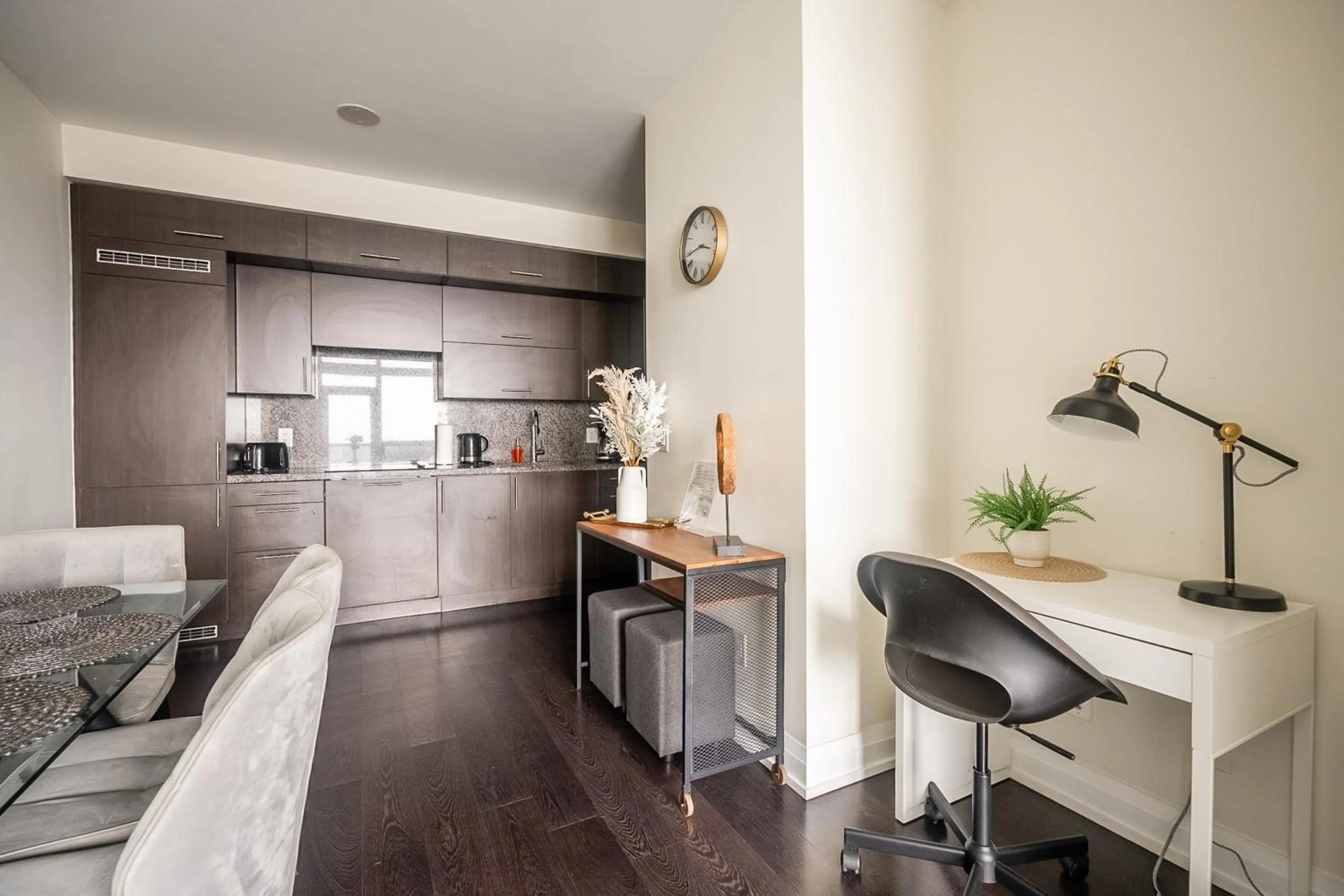 Kitchen or kitchenette in GLOBALSTAY Modern Apartments in North York Skyscraper