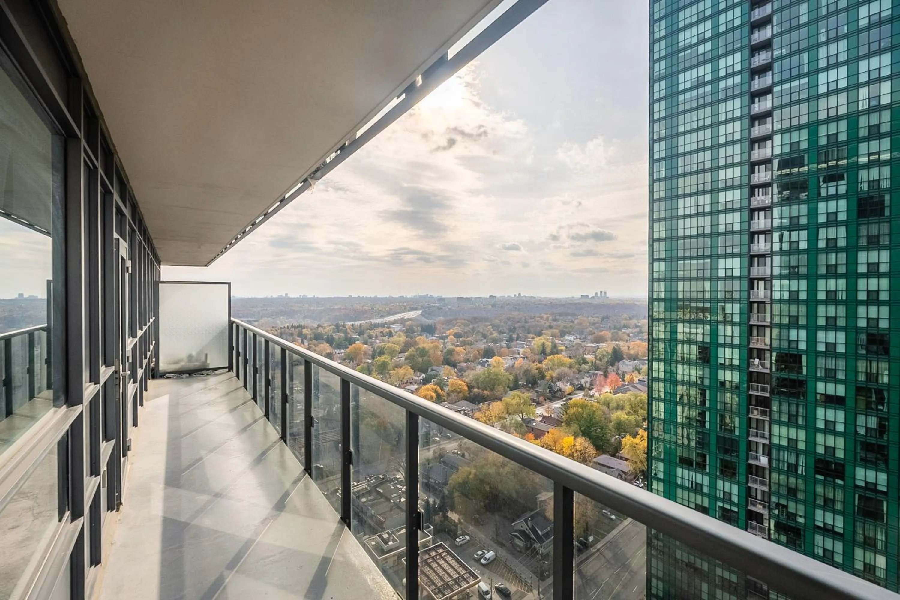 Balcony/Terrace in GLOBALSTAY Modern Apartments in North York Skyscraper