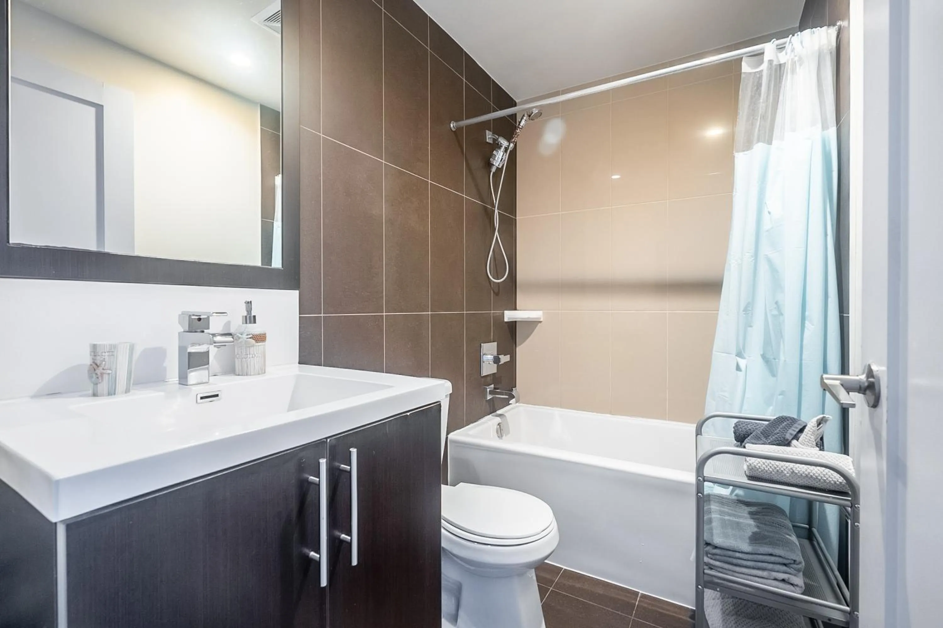 Bathroom in GLOBALSTAY Modern Apartments in North York Skyscraper