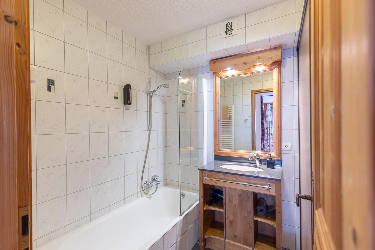 Bathroom in Savoy Morzine