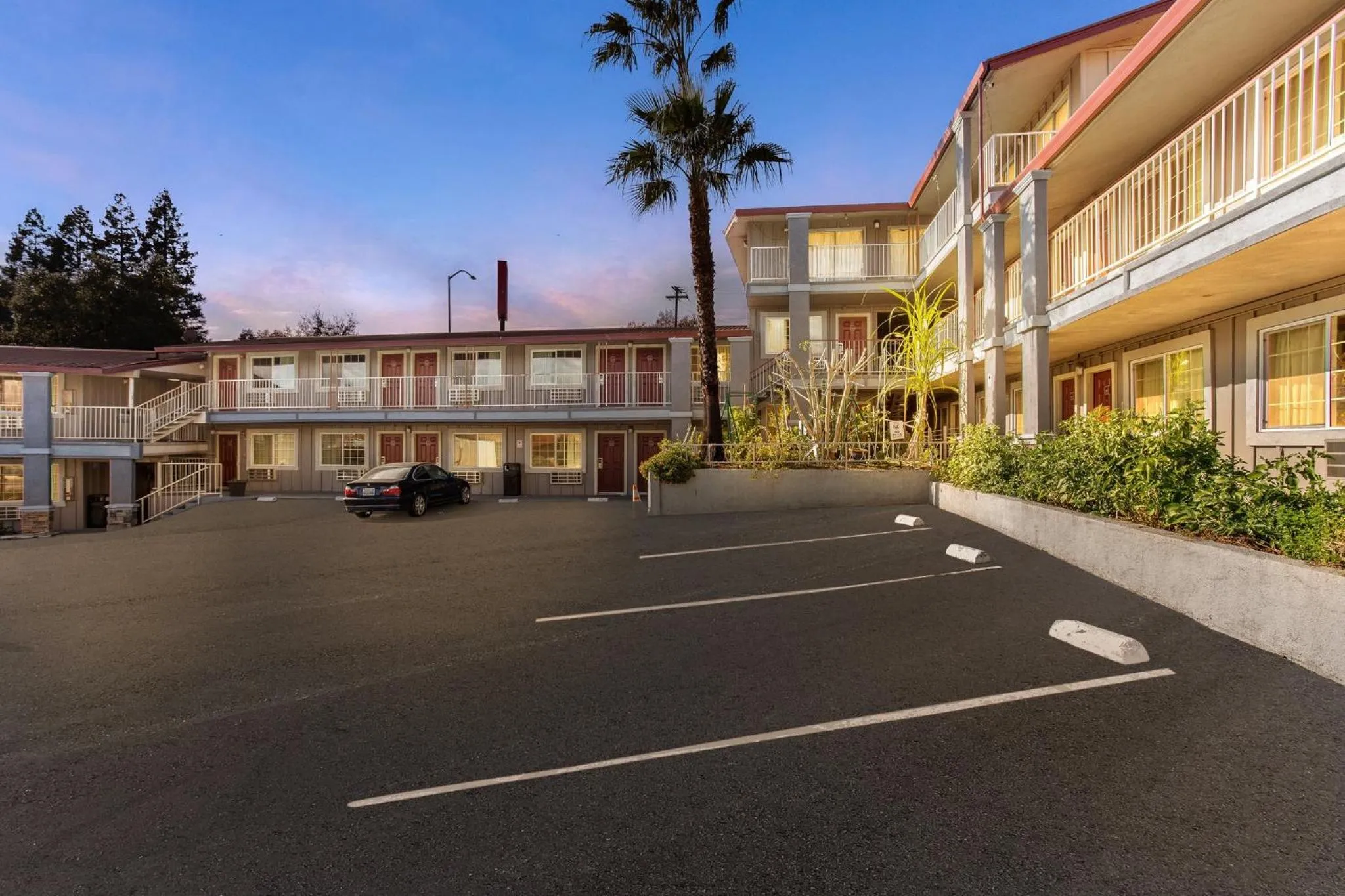 Property building in Red Roof Inn Redding