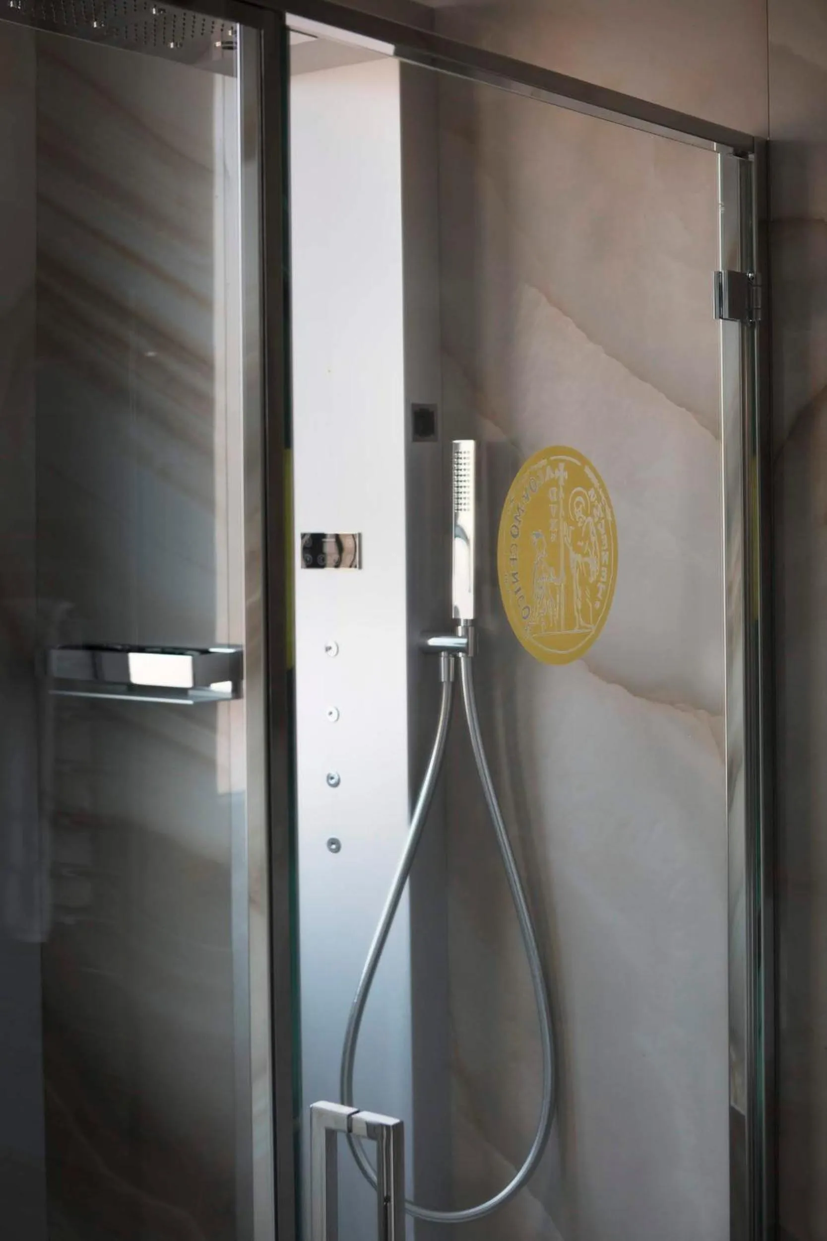 Shower in Residenza Ducato