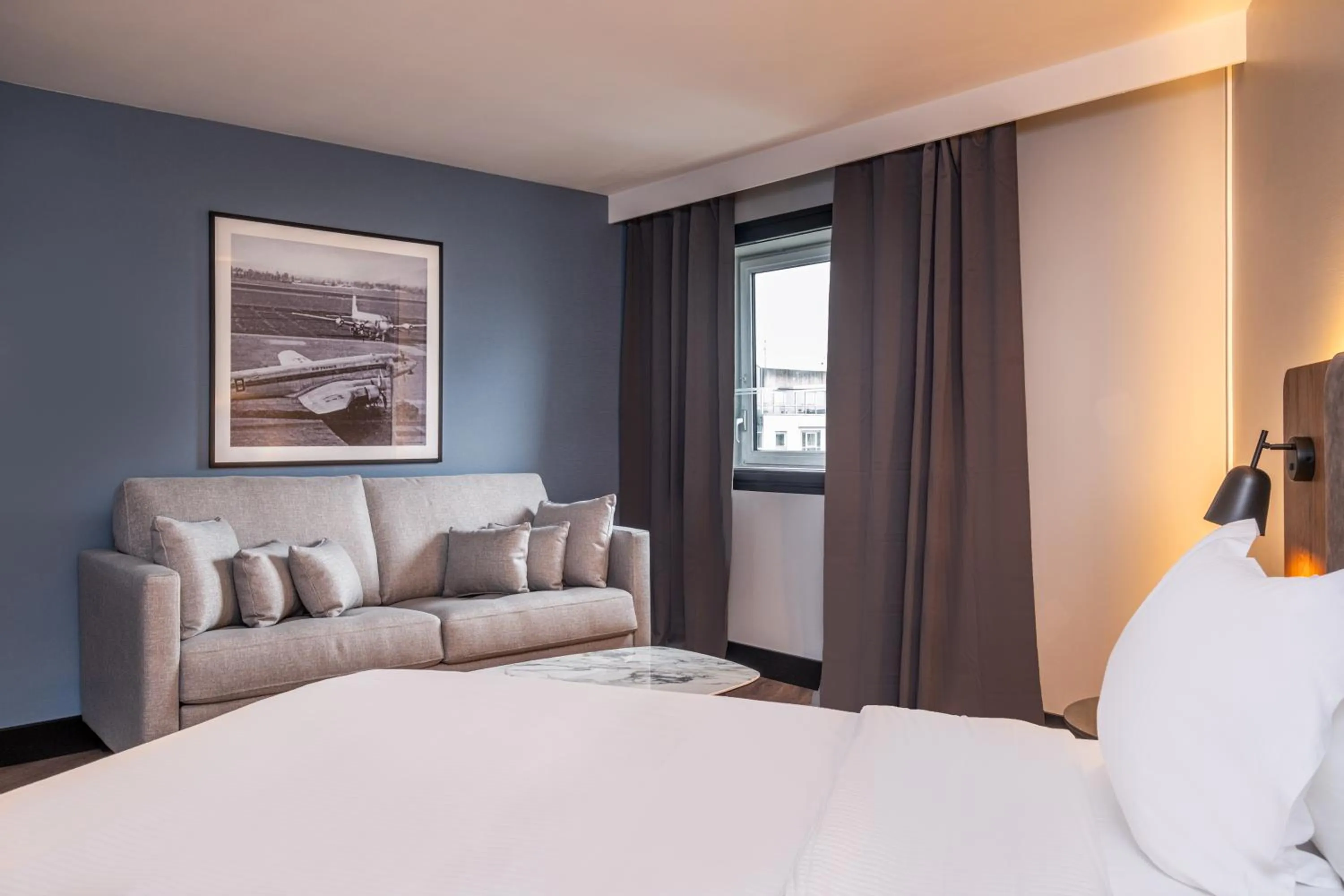 Bed in Golden Tulip CDG Airport Roissy