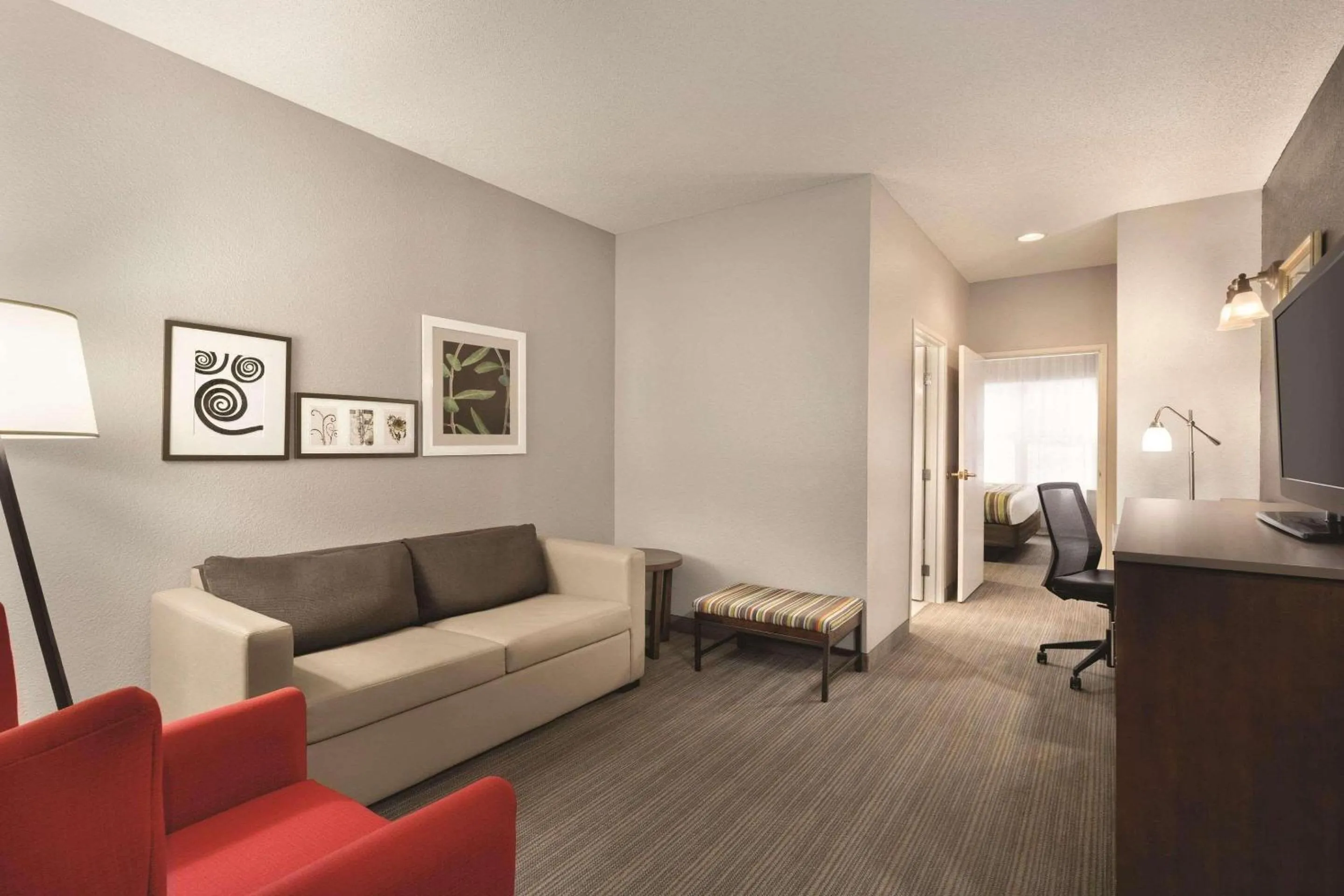 Bedroom in Country Inn & Suites by Radisson, Boone, NC