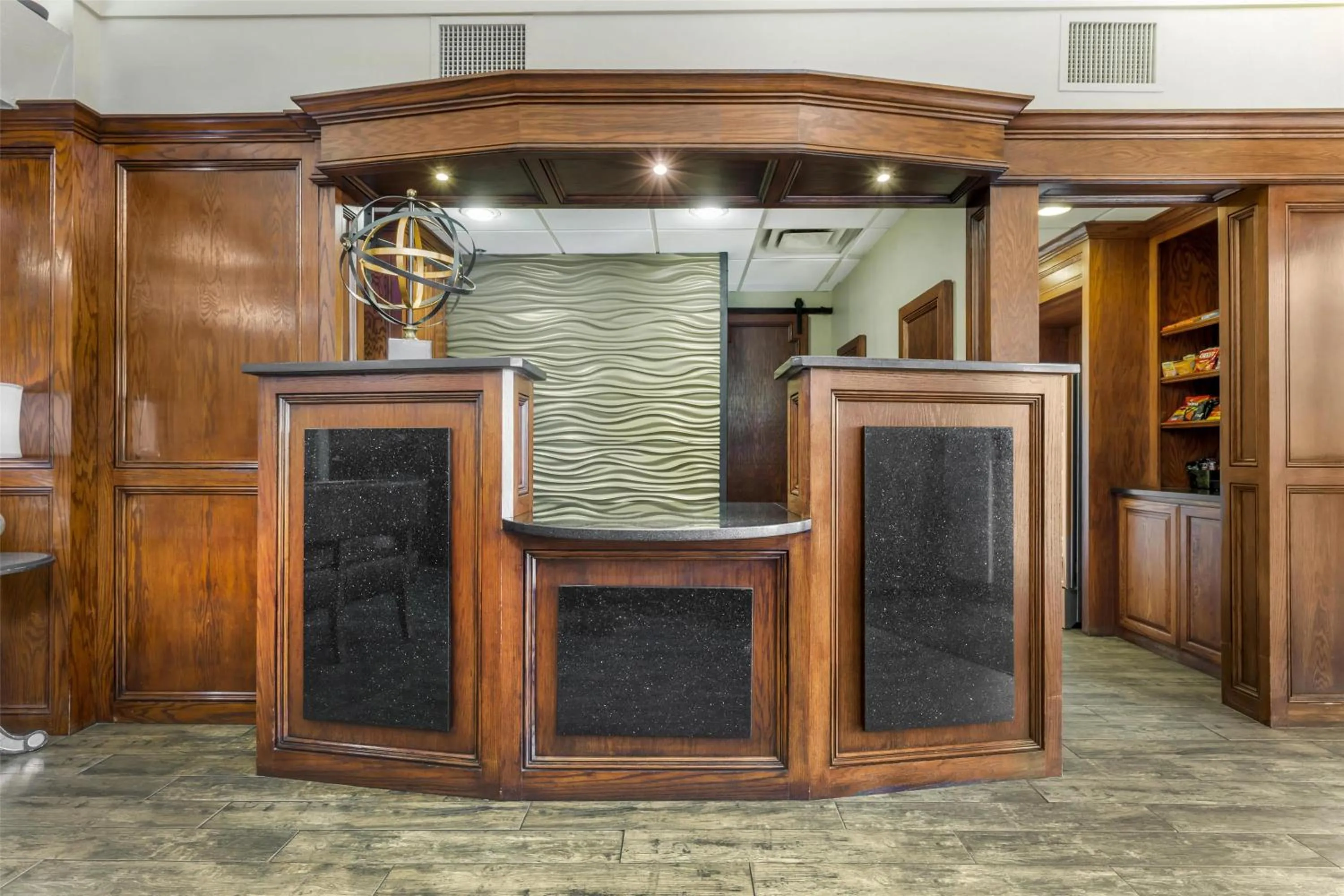 Lobby or reception in Best Western Plus Oklahoma City Yukon