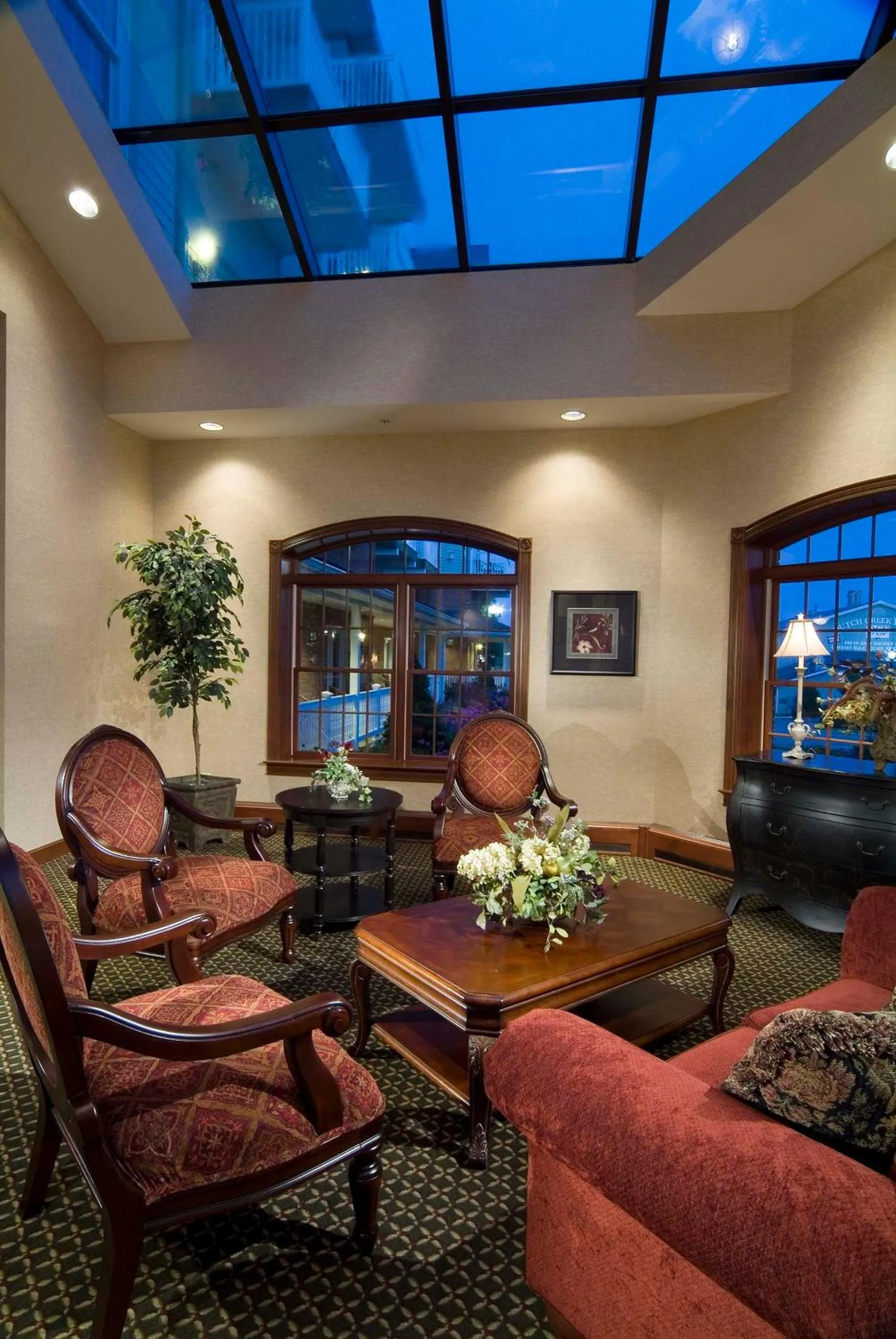 Communal lounge/ TV room in Carlisle Inn