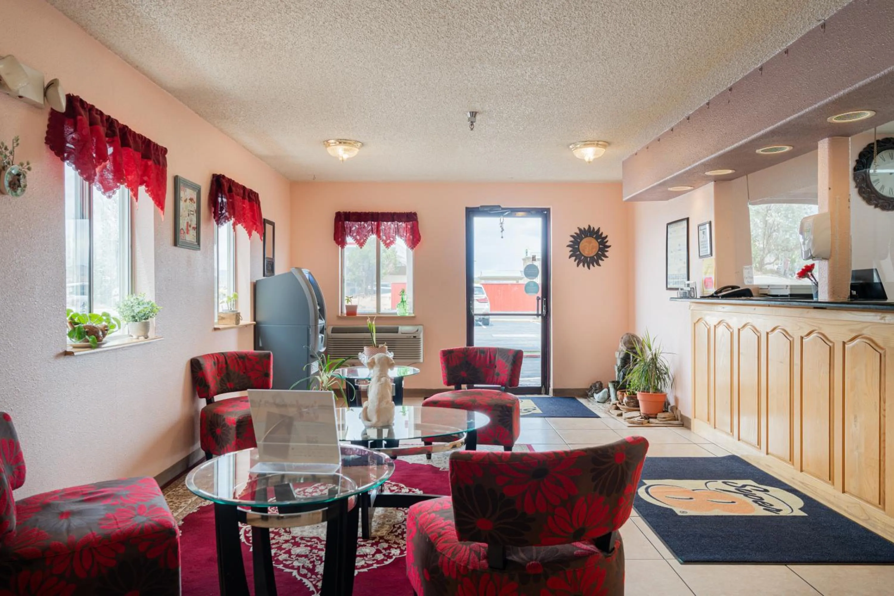 Lobby or reception in Super 8 by Wyndham Grants