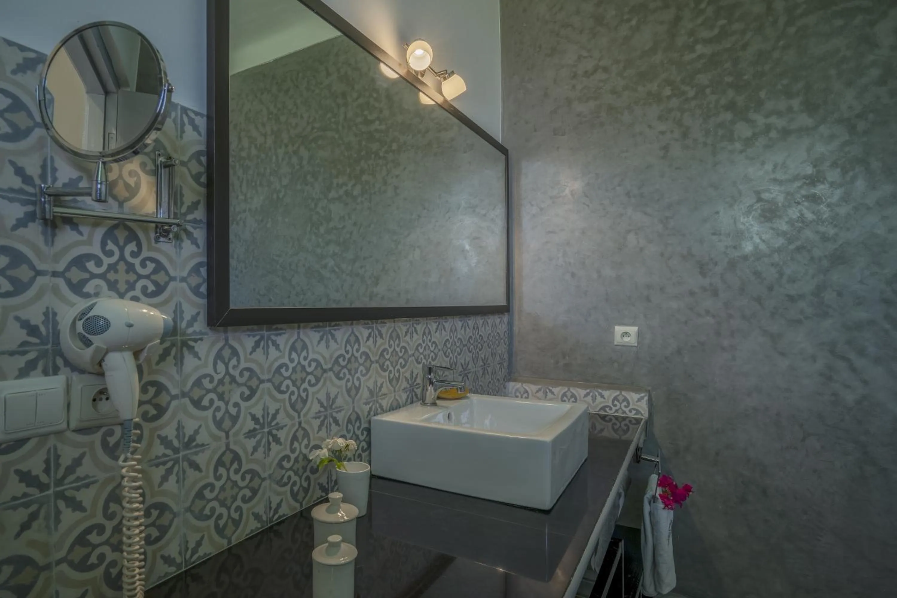 Bathroom in Taj Atlas Wellness Boutique Hôtel & Spa