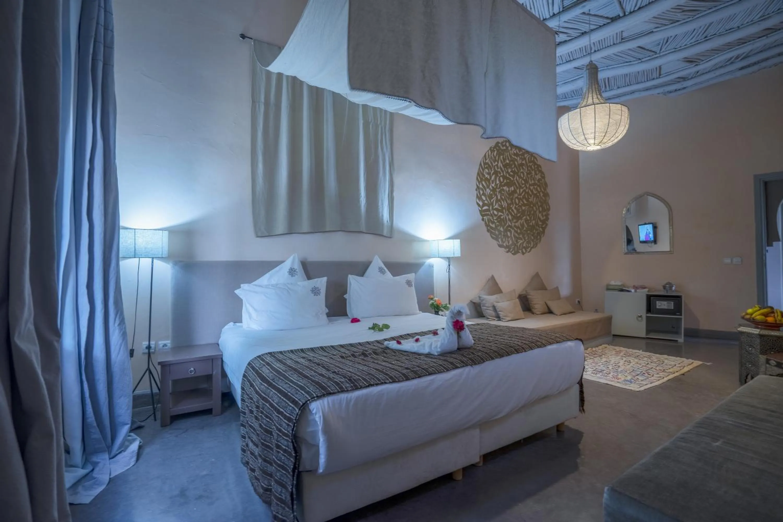 Bed in Taj Atlas Wellness Boutique Hôtel & Spa