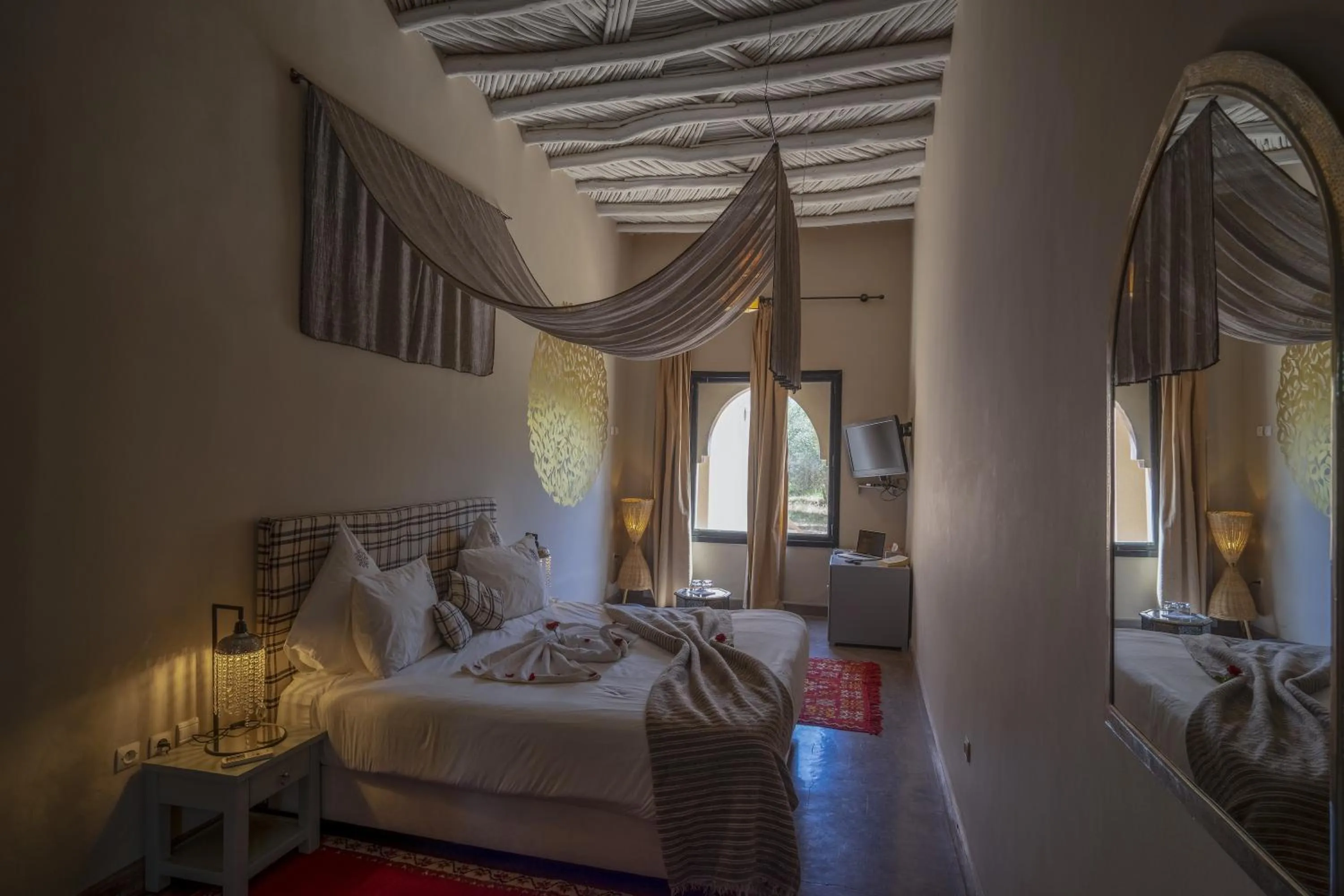 Bed in Taj Atlas Wellness Boutique Hôtel & Spa