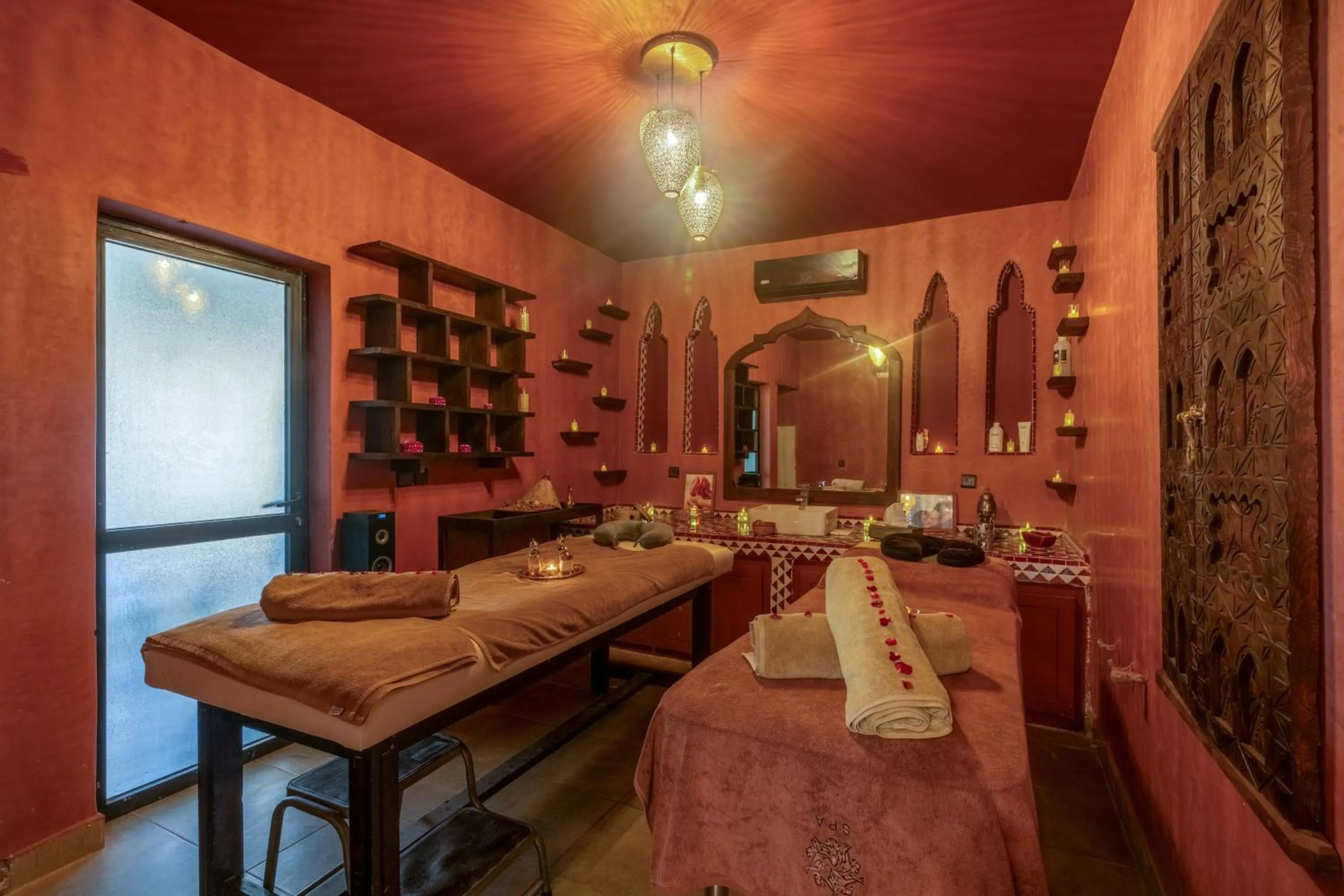 Massage in Taj Atlas Wellness Boutique Hôtel & Spa