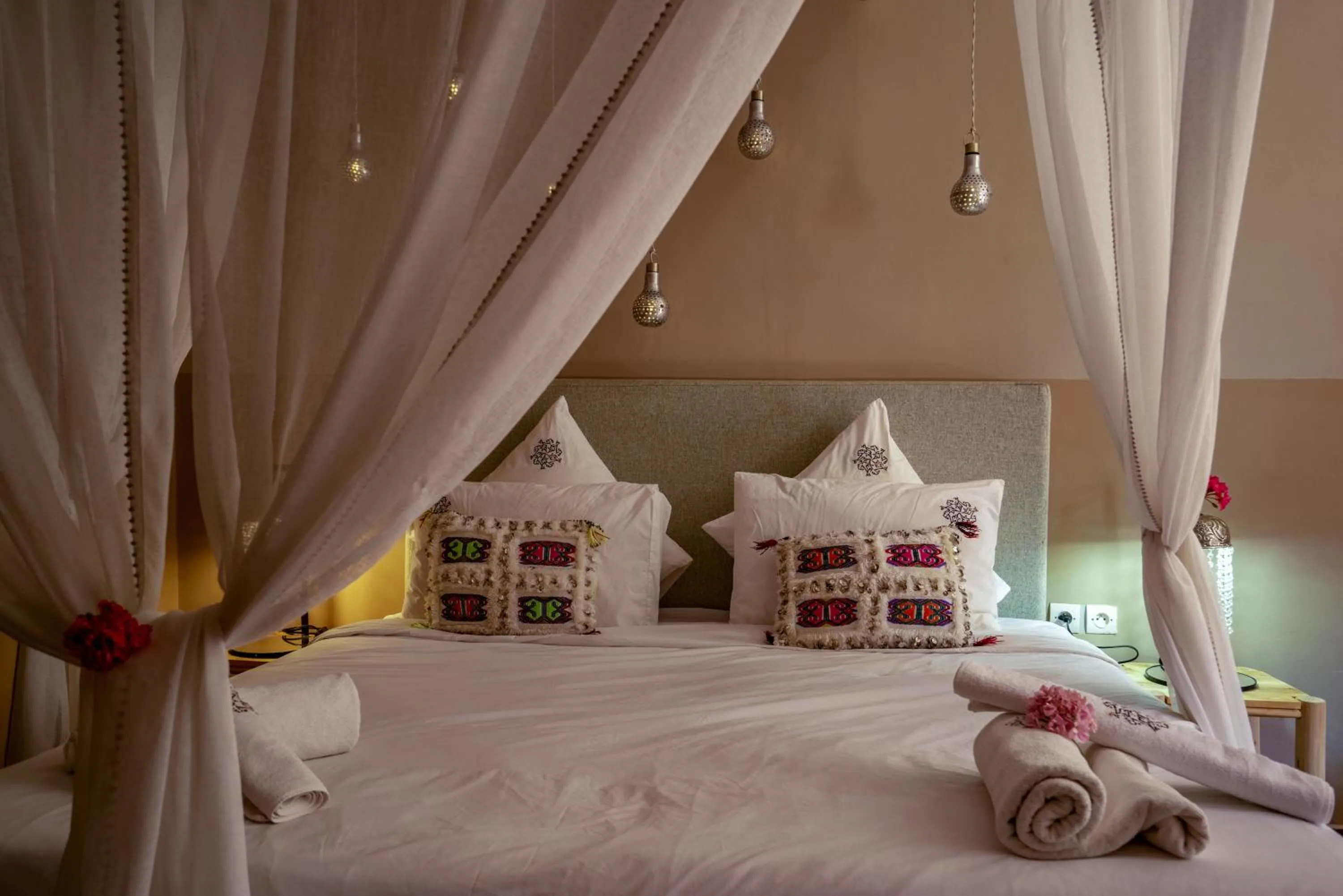 Photo of the whole room, Bed in Taj Atlas Wellness Boutique Hôtel & Spa