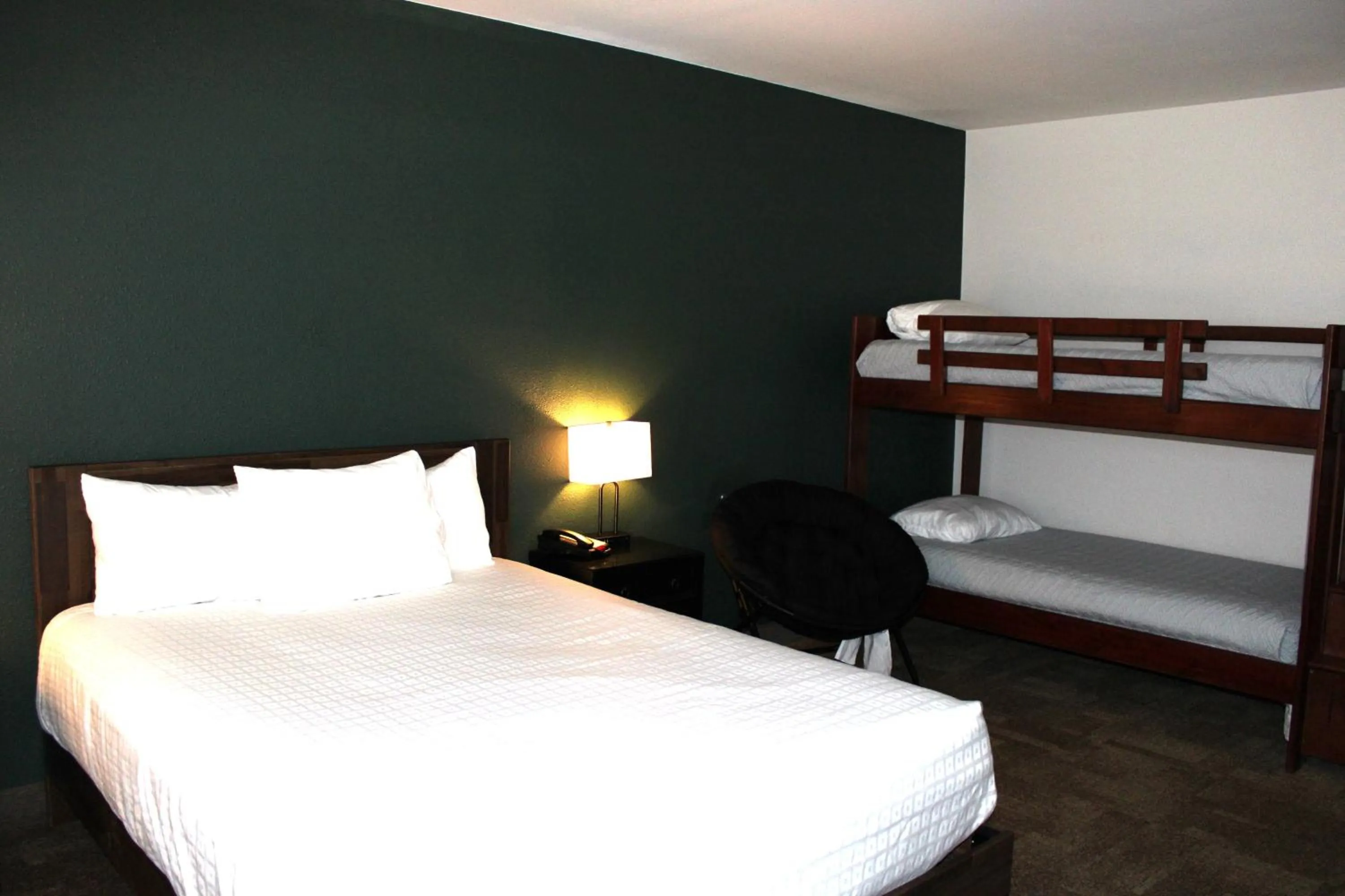 bunk bed, Bed in Boothill Inn and Suites