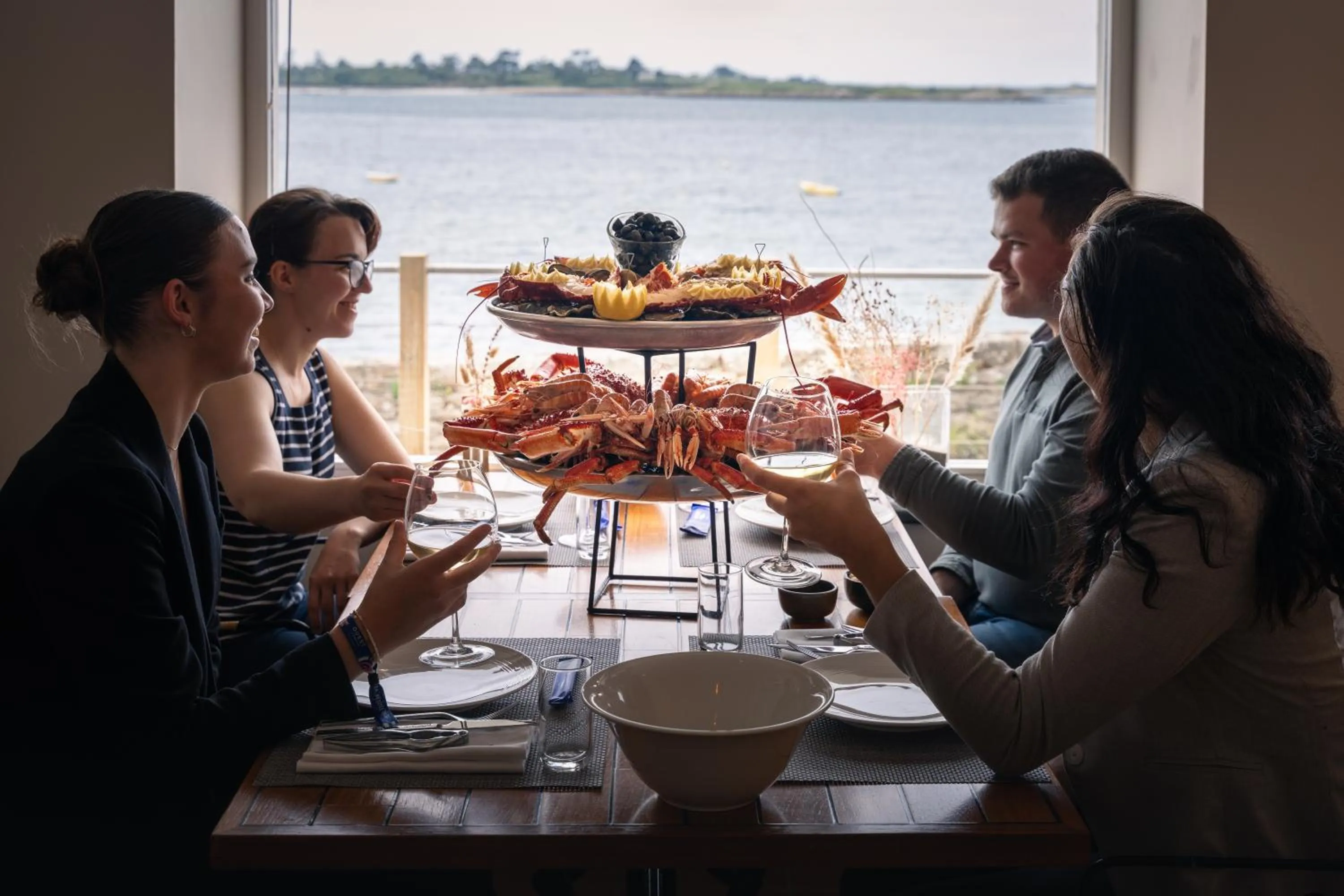 Restaurant/places to eat in Hôtel La Baie des Anges, son SPA marin & sa piscine couverte et chauffée