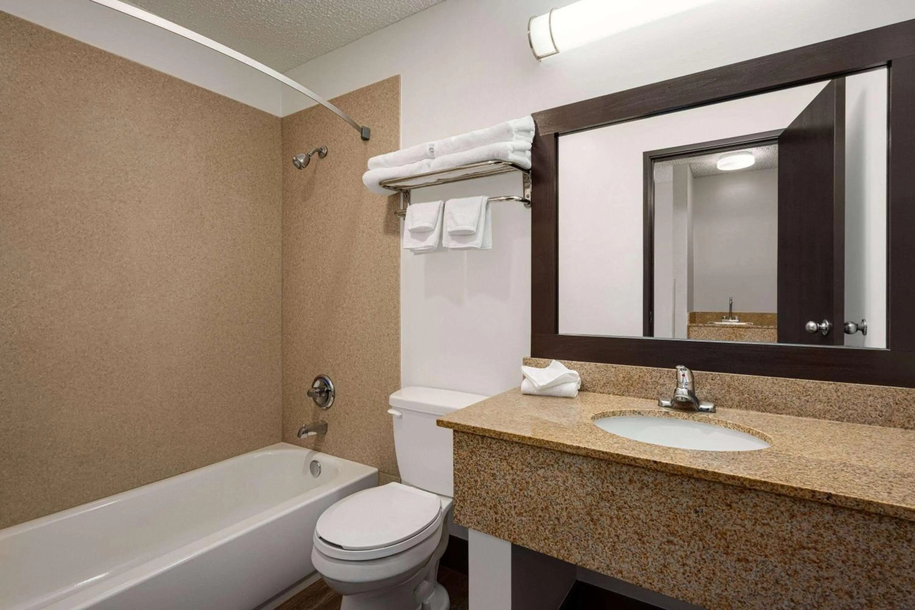 Bathroom in Days Inn by Wyndham Carbondale