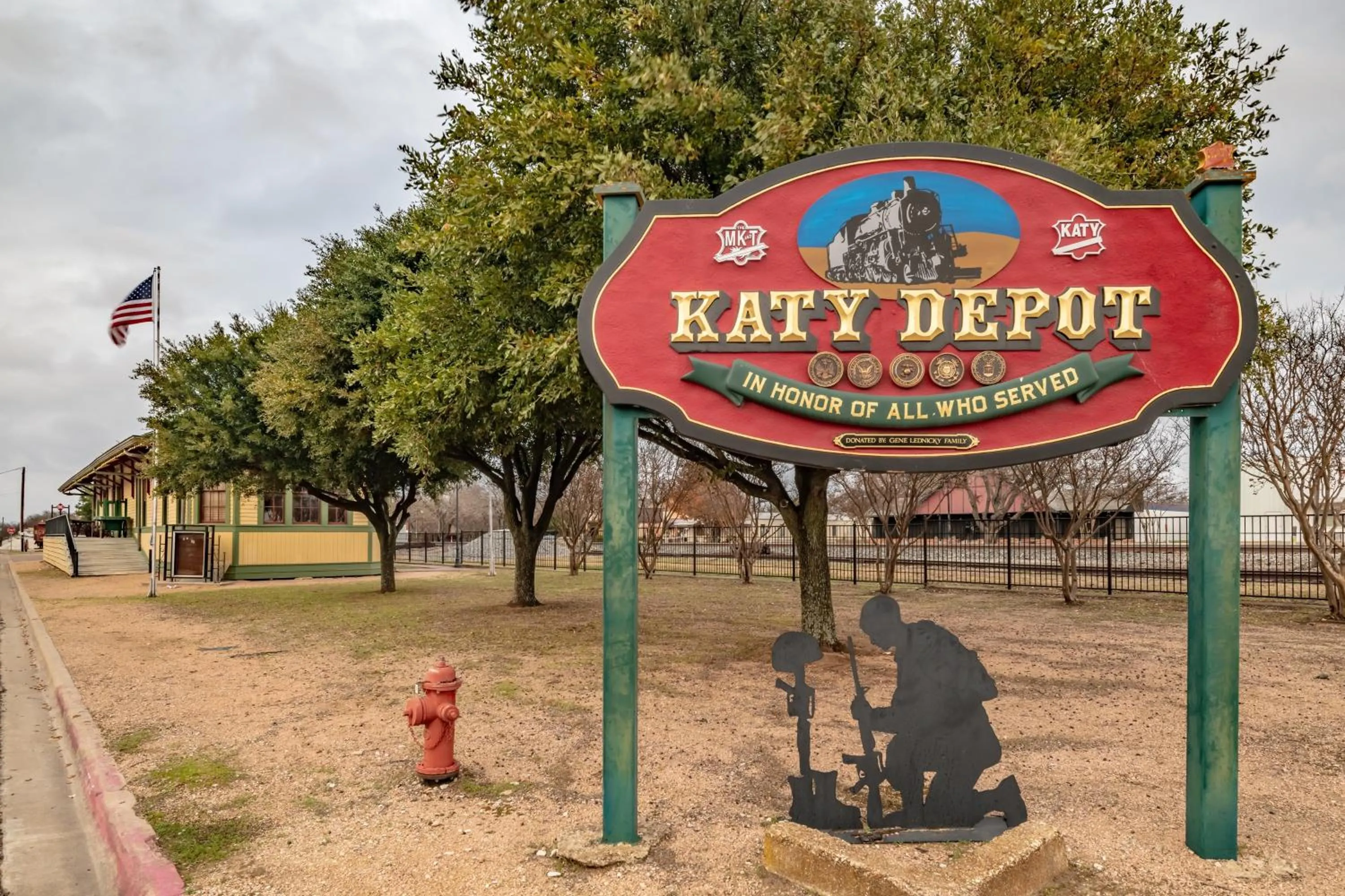 Nearby landmark in Holiday Inn Express & Suites N Waco Area - West by IHG