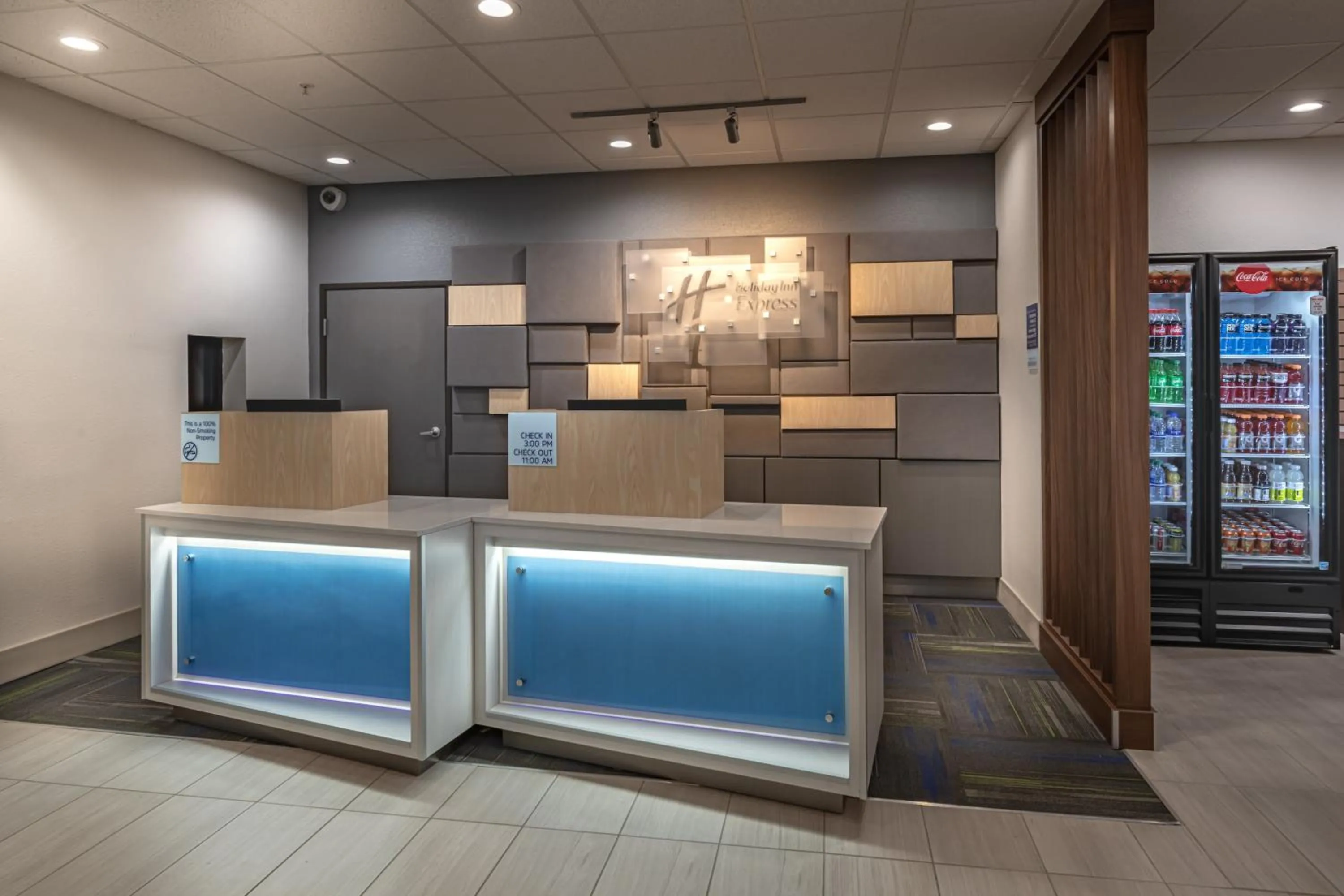 Property building in Holiday Inn Express & Suites N Waco Area - West by IHG