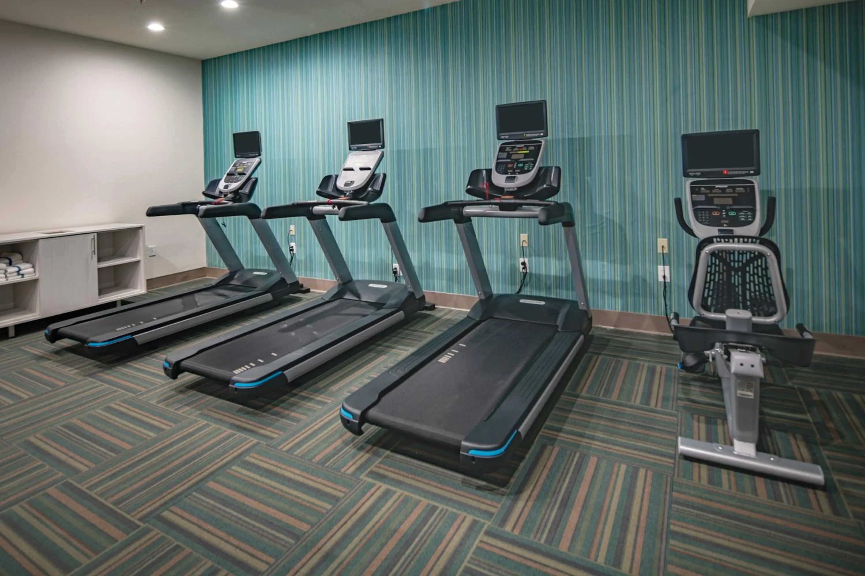 Fitness centre/facilities in Holiday Inn Express & Suites N Waco Area - West by IHG