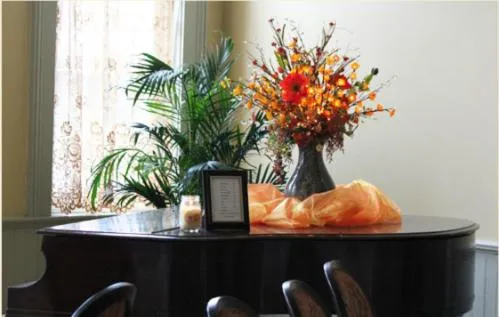 Decorative detail in Windsor Hotel & Restaurant