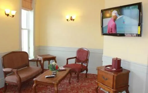 Lobby or reception in Windsor Hotel & Restaurant