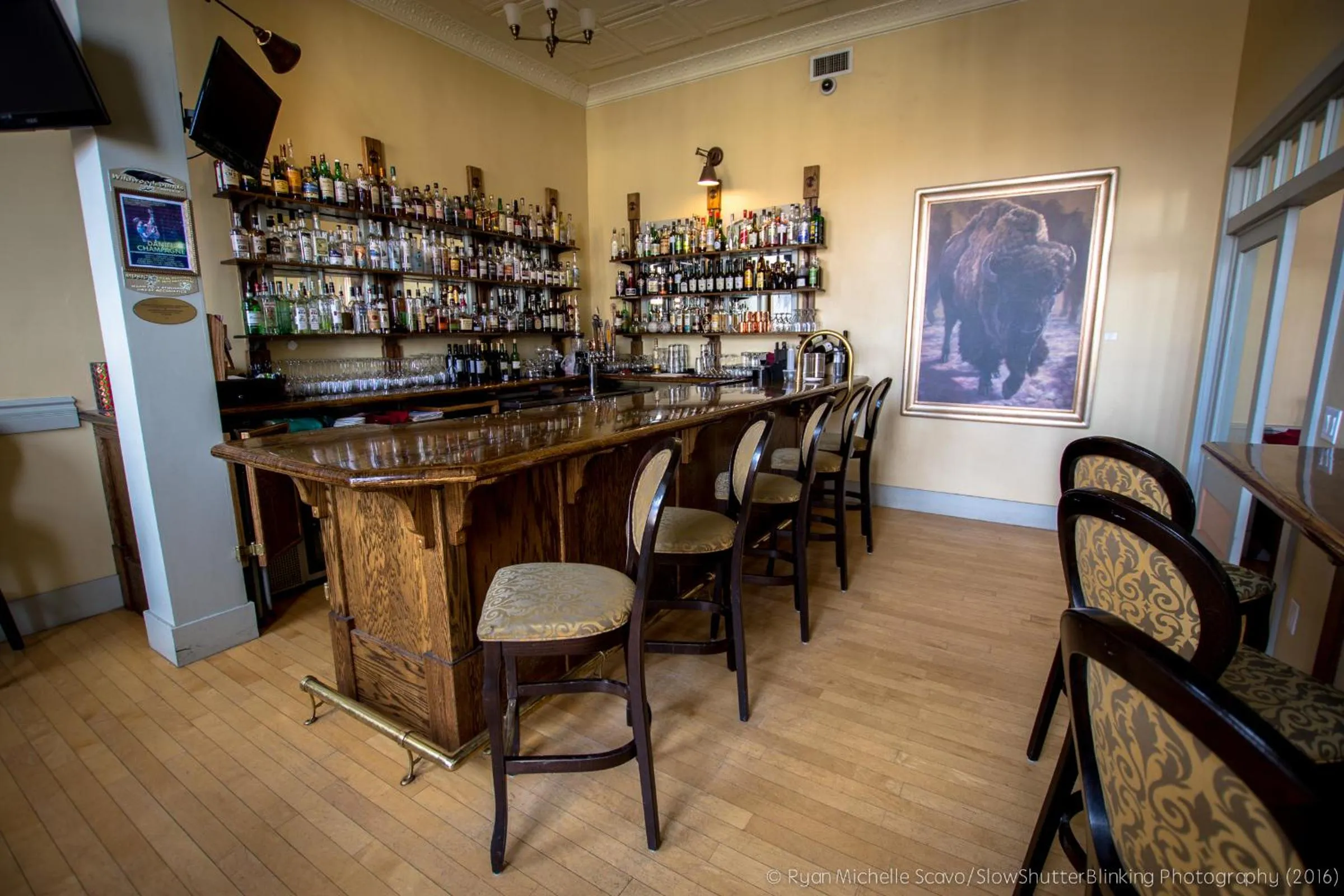 Windsor Hotel & Restaurant