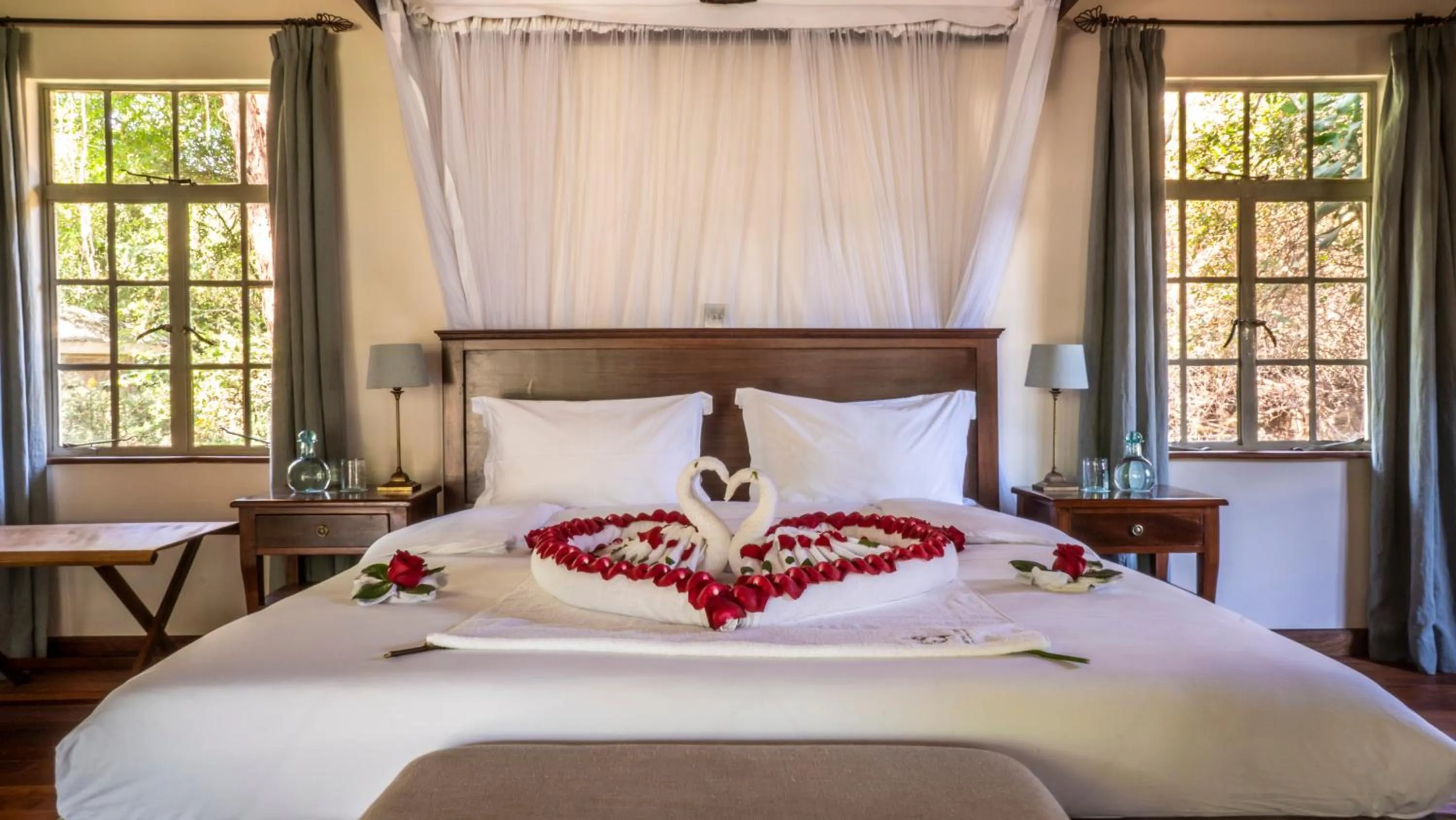 Bed in Karen Blixen Coffee Garden & Cottages