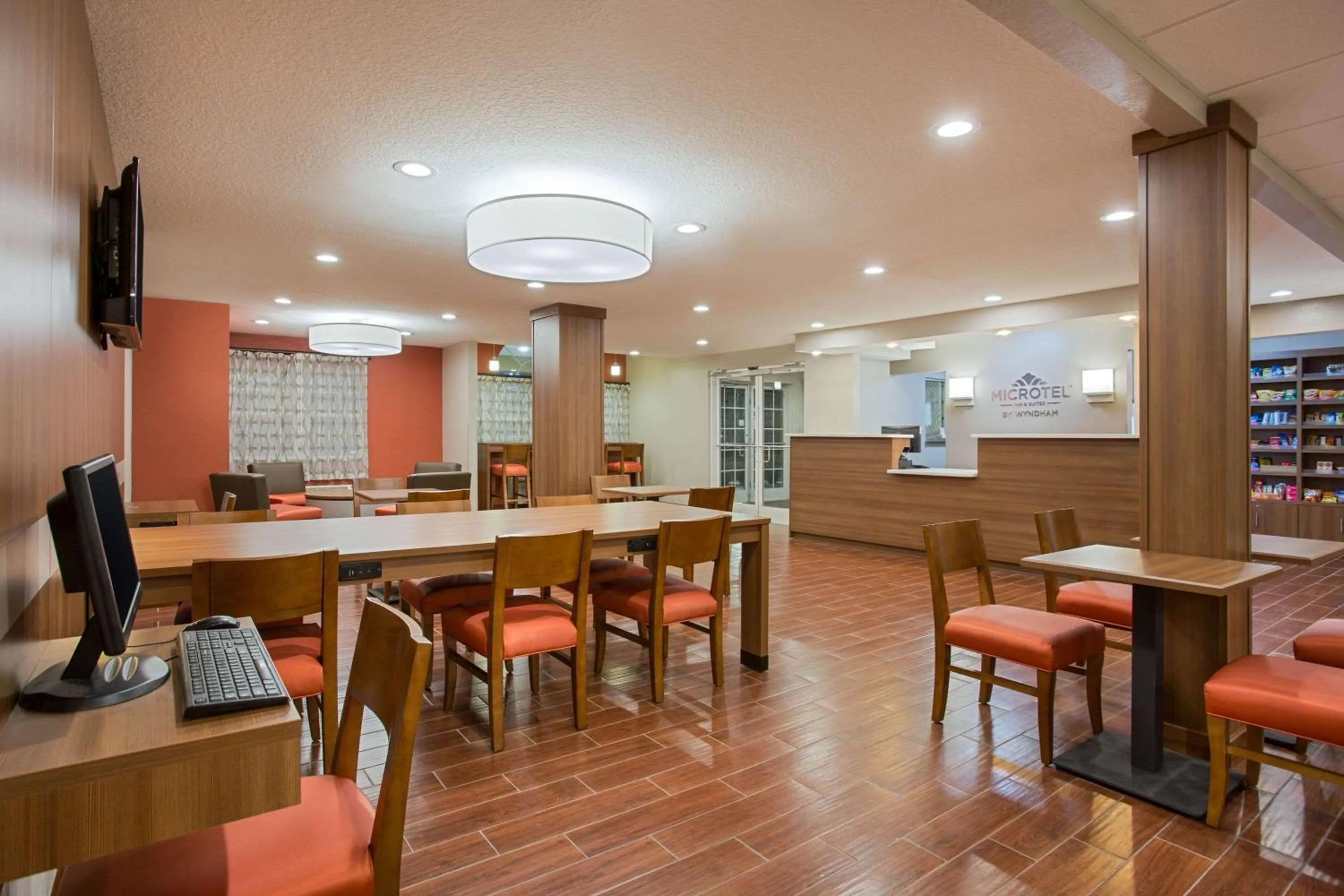 Lobby or reception in Microtel Inn & Suites by Wyndham Walterboro