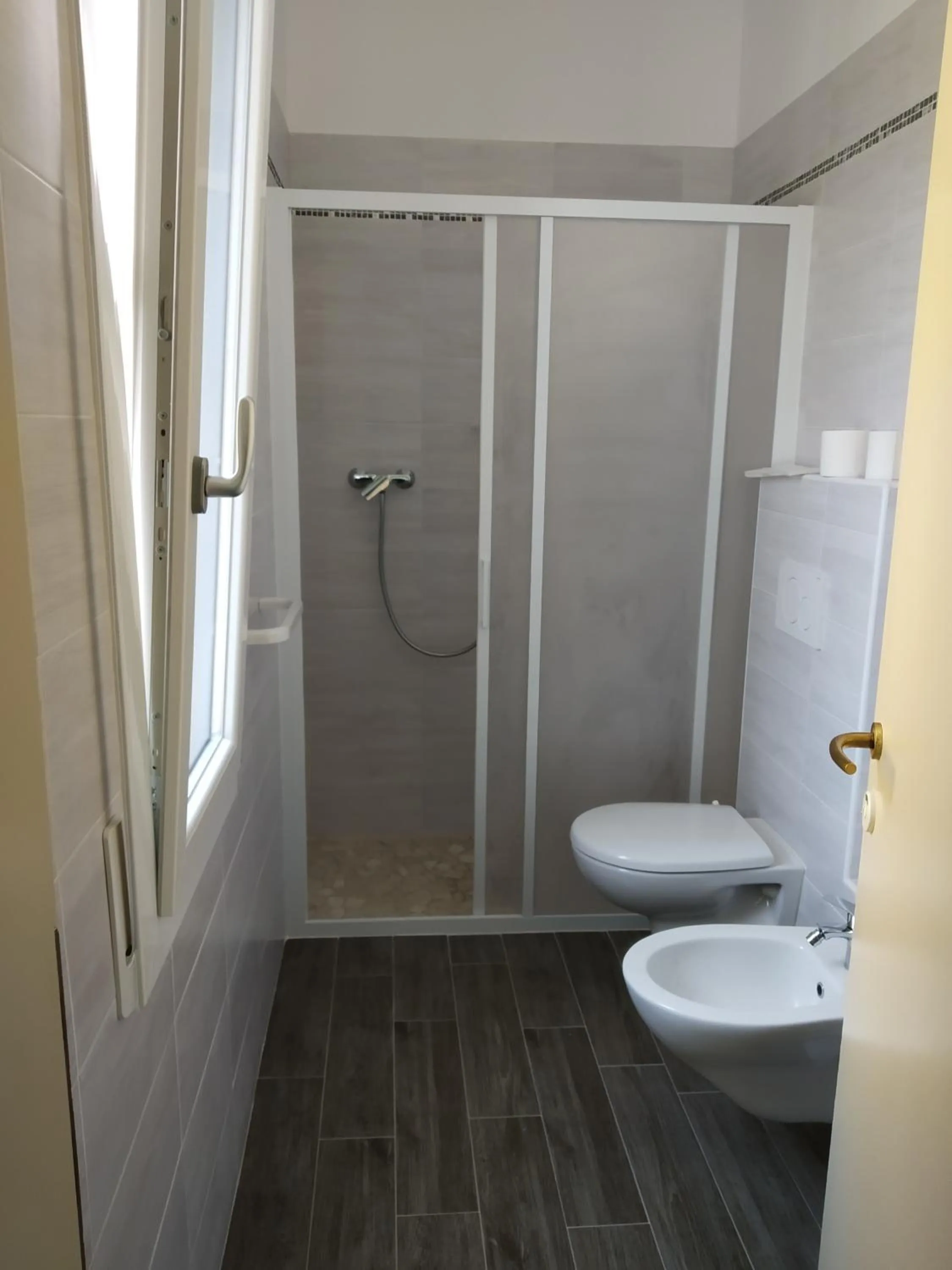 Bathroom in HOTEL OTELLO