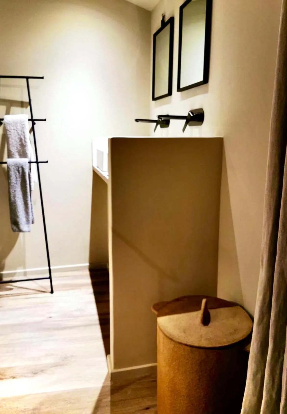 Bathroom in Provence Km28