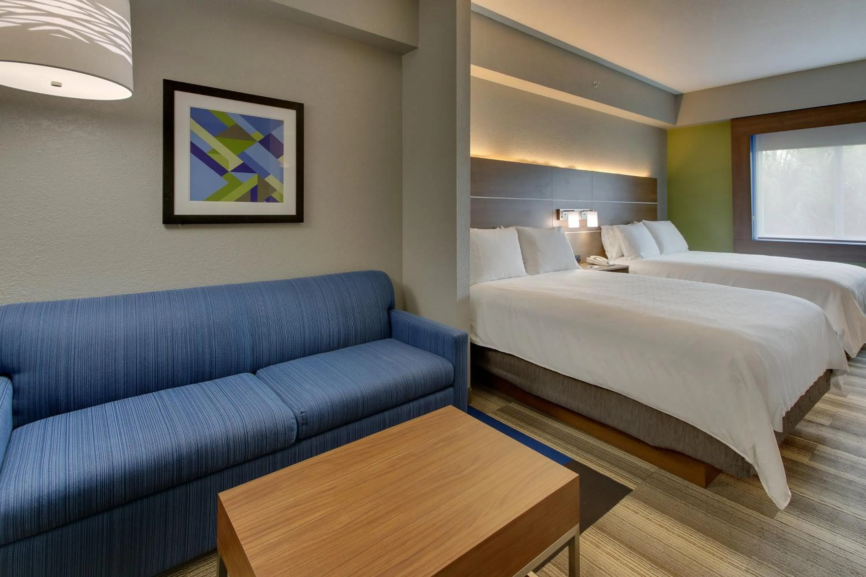 Photo of the whole room, Bed in Holiday Inn Express West Palm Beach Metrocentre by IHG