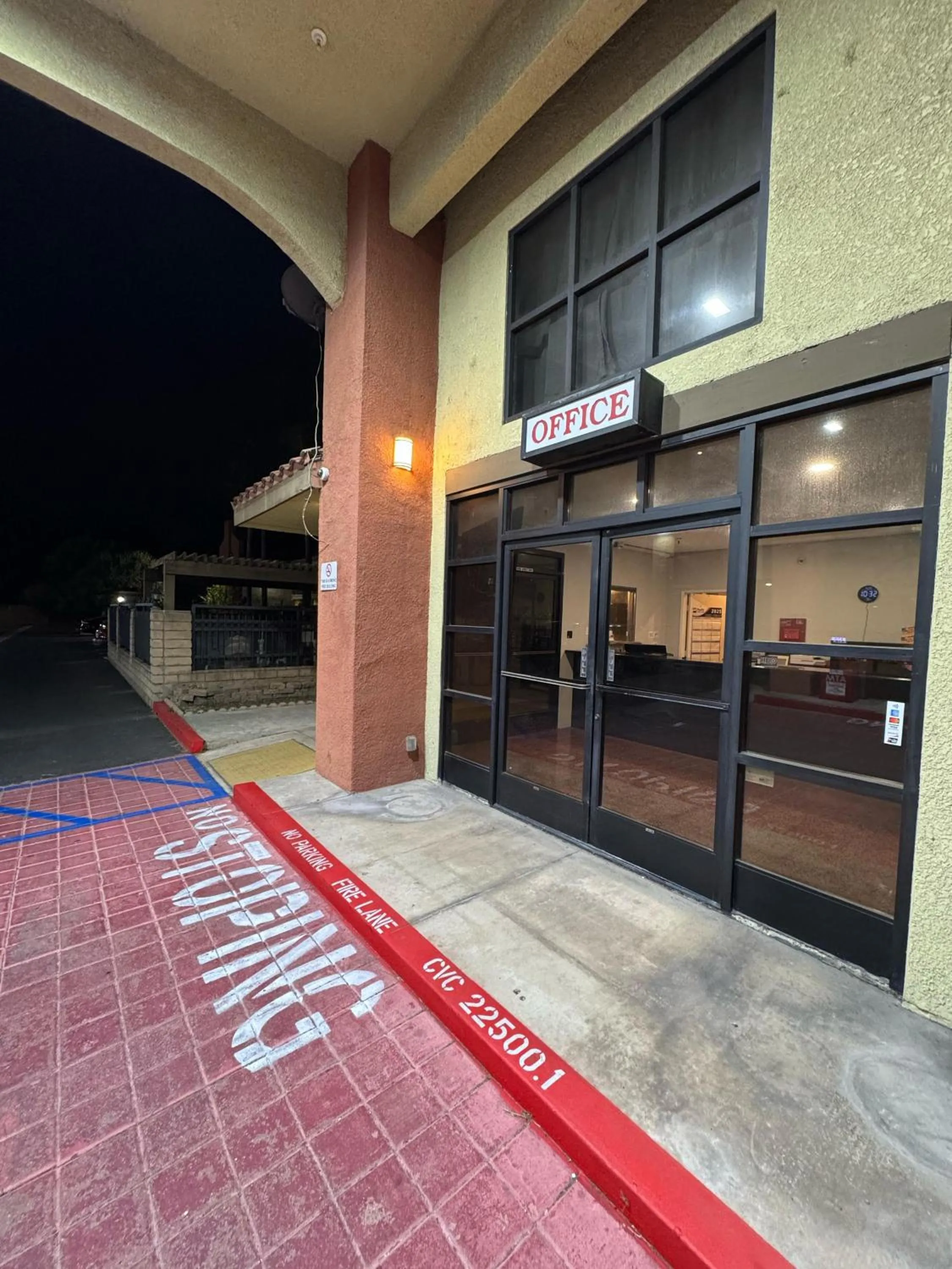 Lobby or reception in Five Star Inn