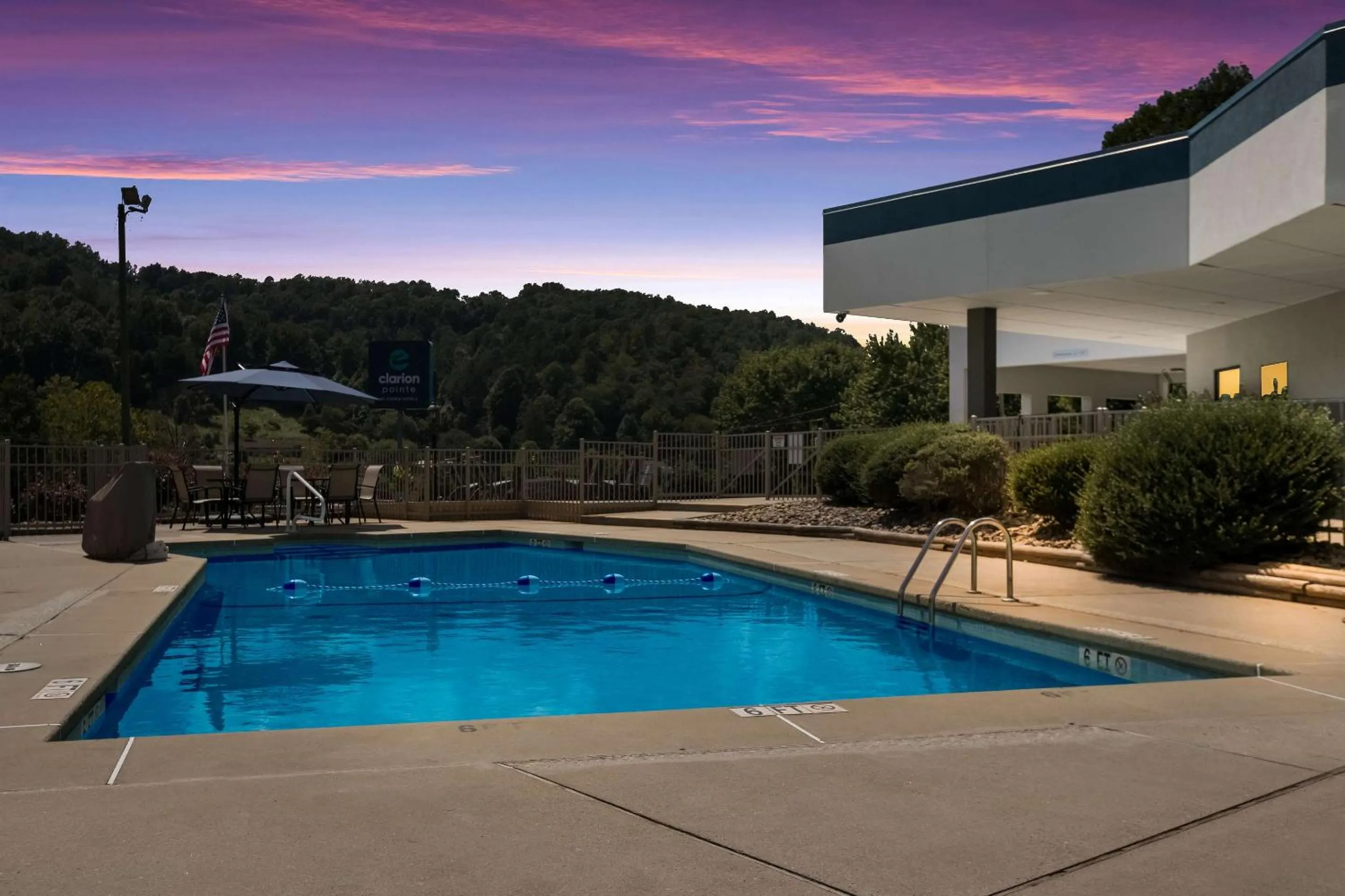 Swimming pool in Clarion Pointe Sylva near Cherokee Area