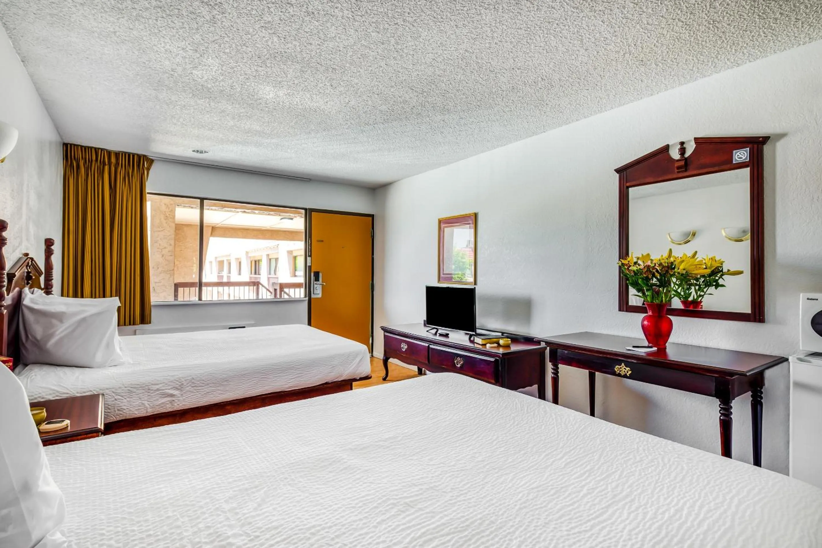 Bedroom, Bed in OYO Hotel Groesbeck