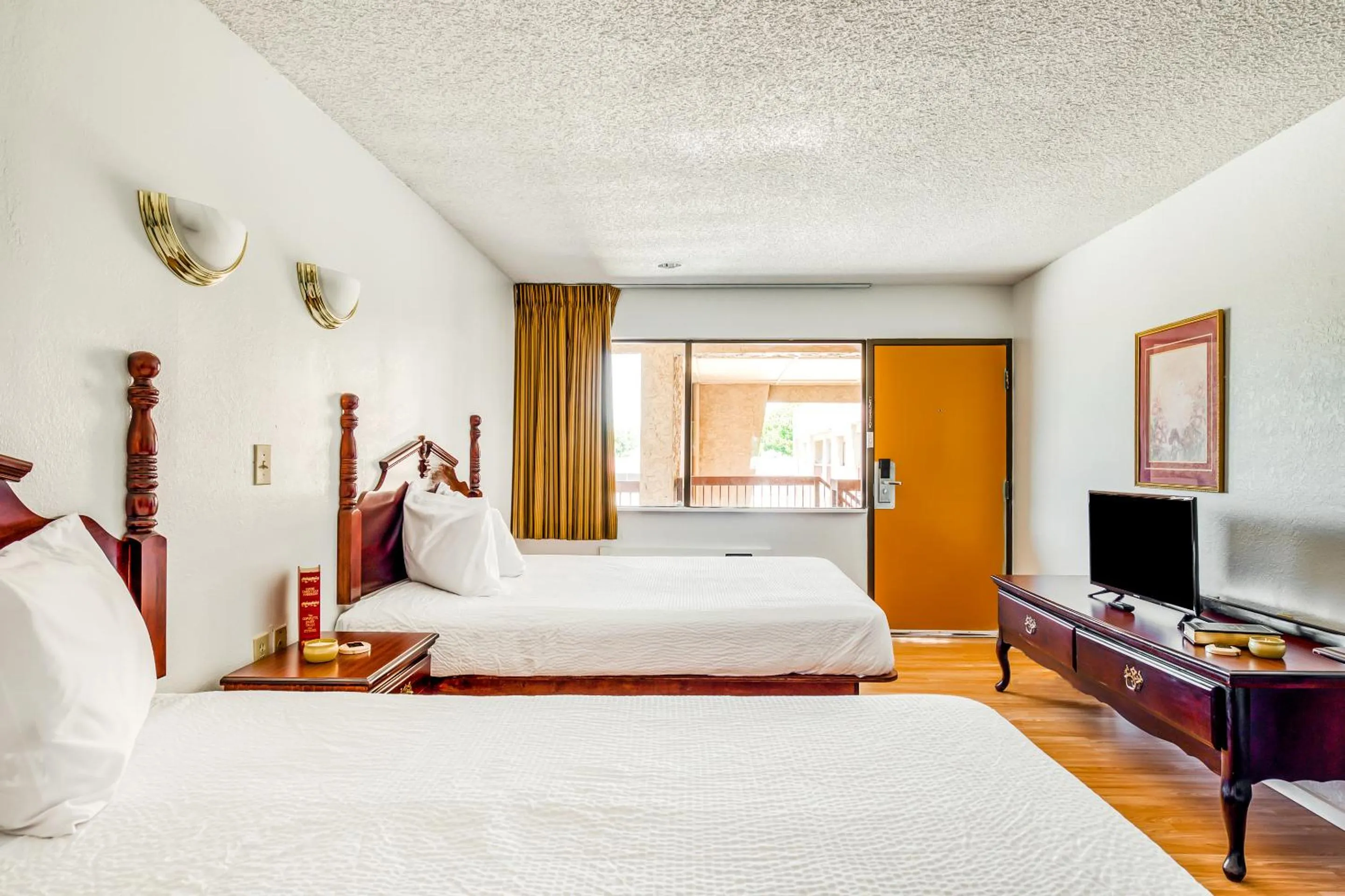 TV and multimedia, Bed in OYO Hotel Groesbeck