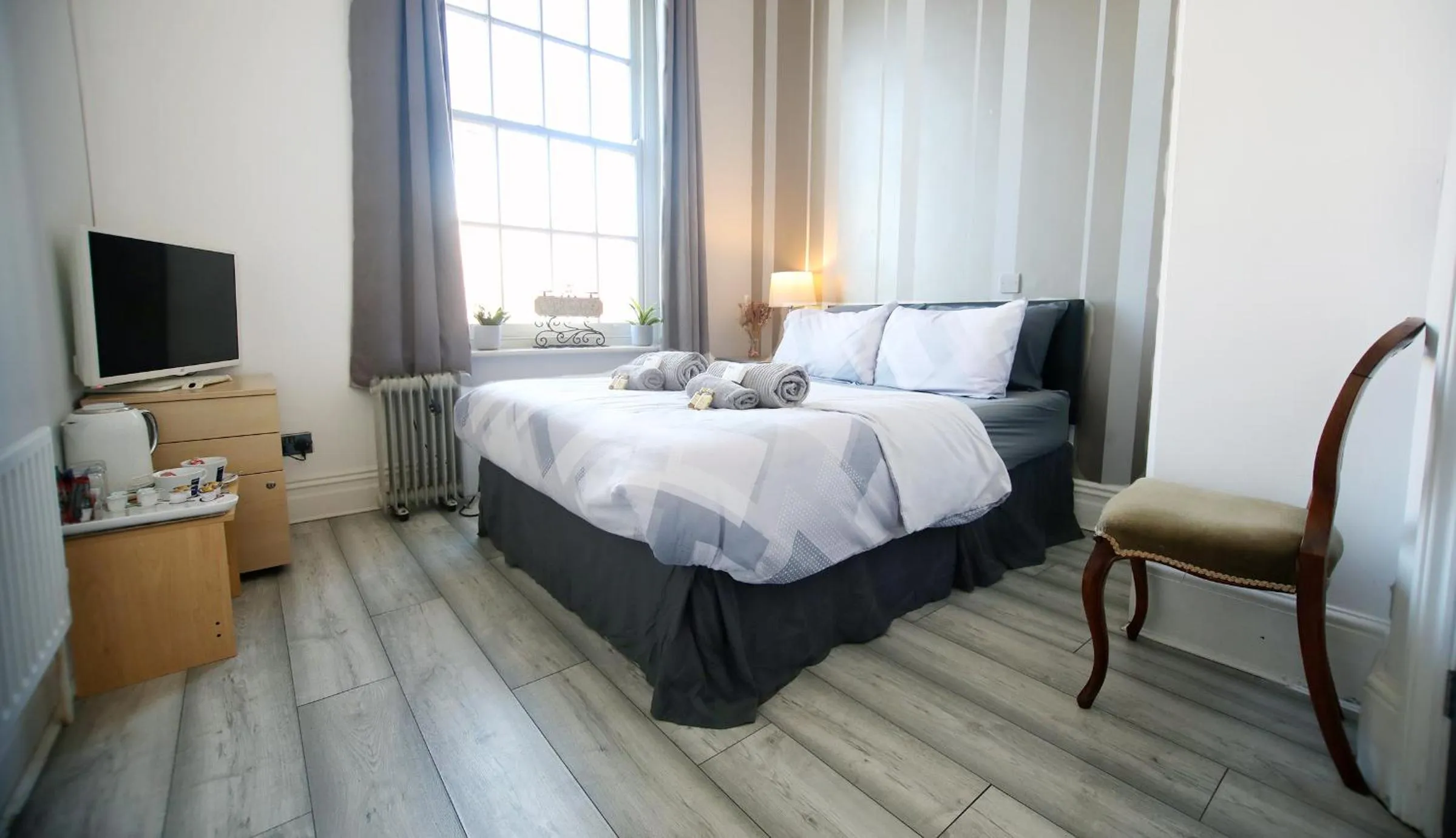 TV and multimedia, Bed in The Wellington Restaurant and Bar