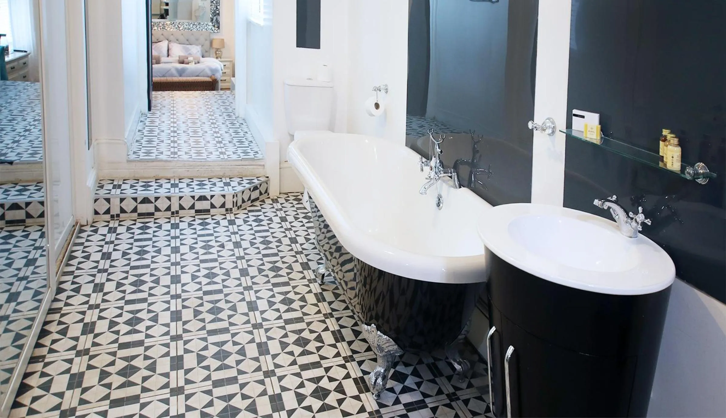 Bathroom in The Wellington Restaurant and Bar