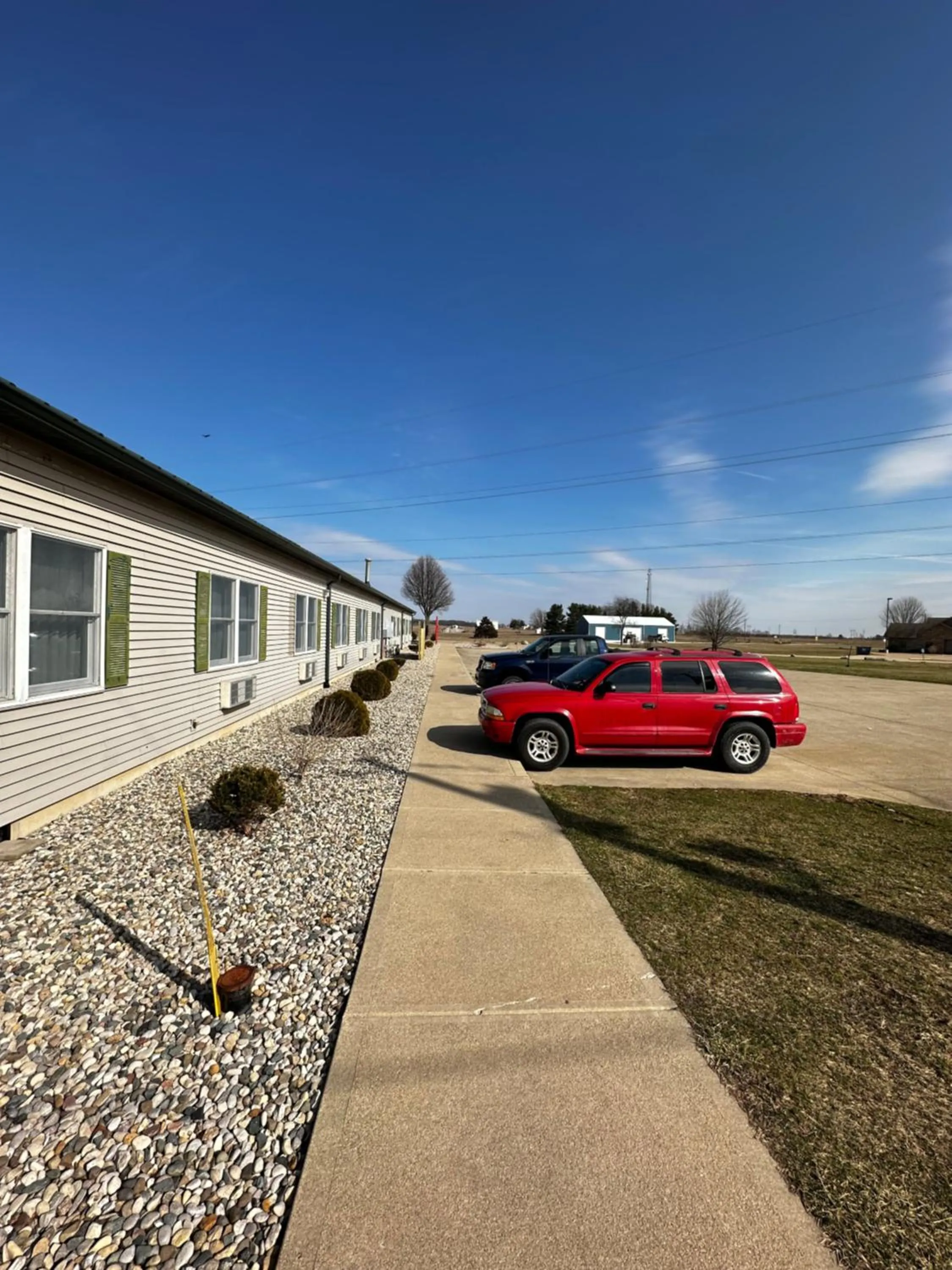 Parking in Attica Inn