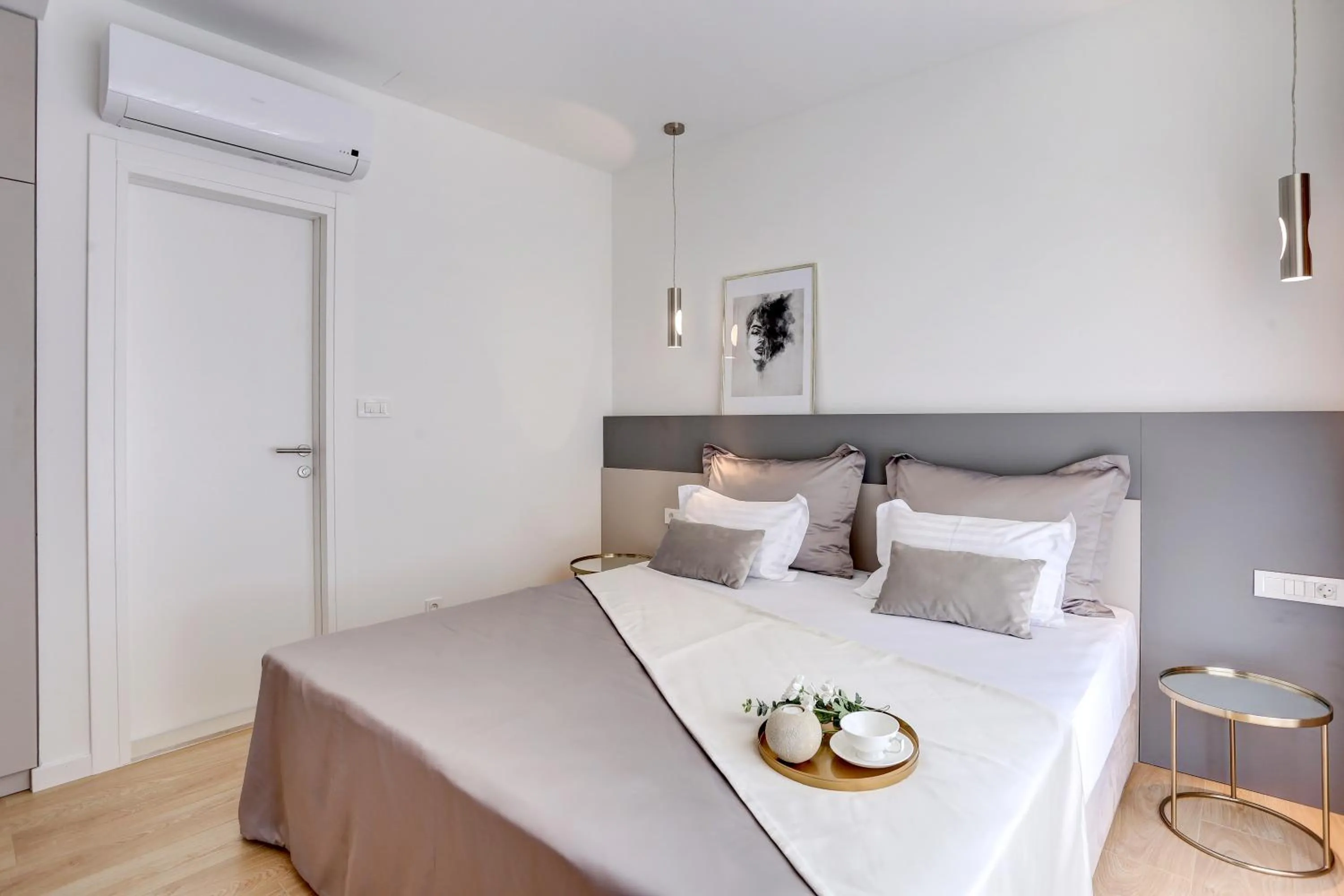 Bedroom, Bed in Apartments HUGO 2