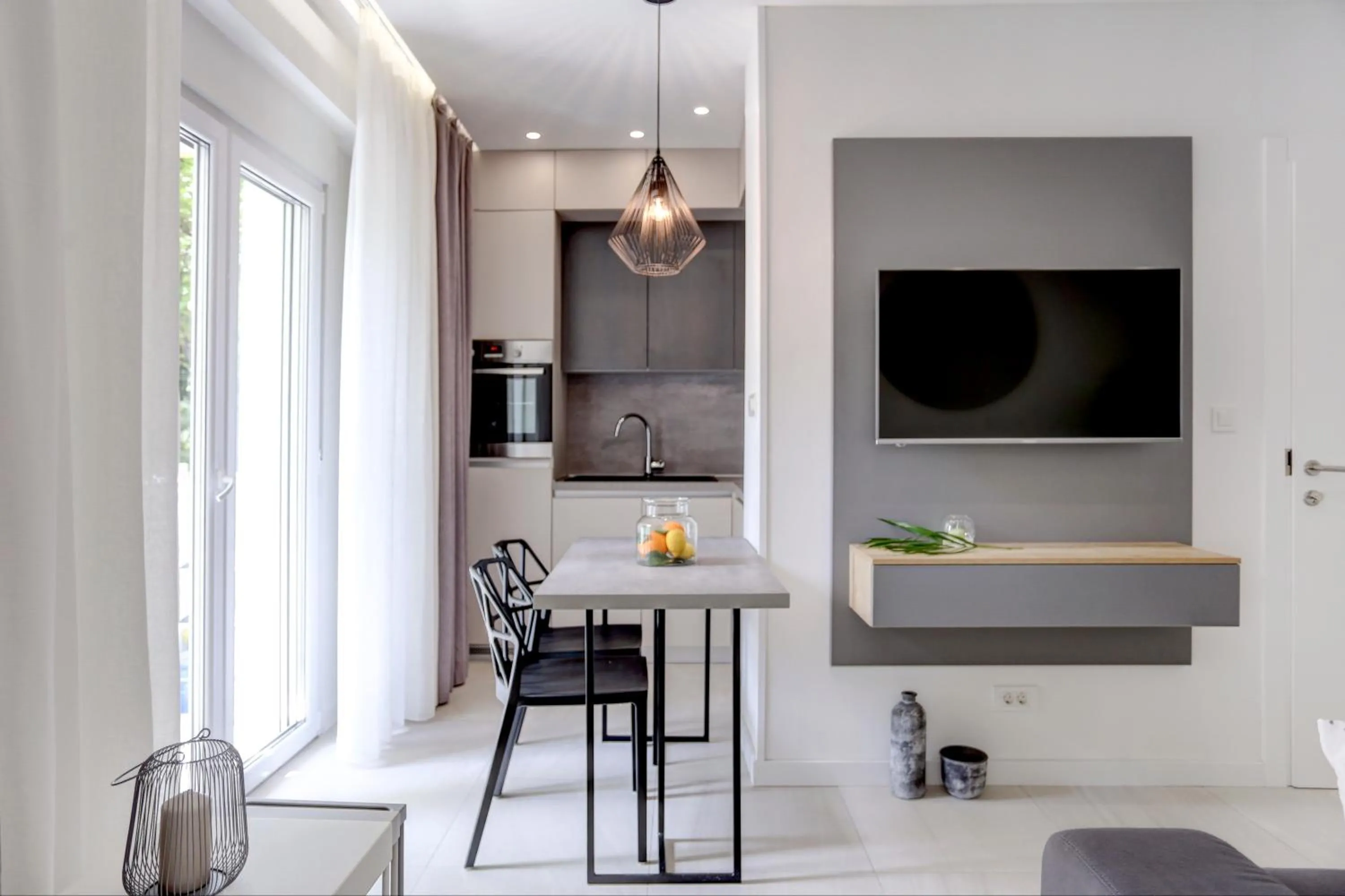 Dining area in Apartments HUGO 2
