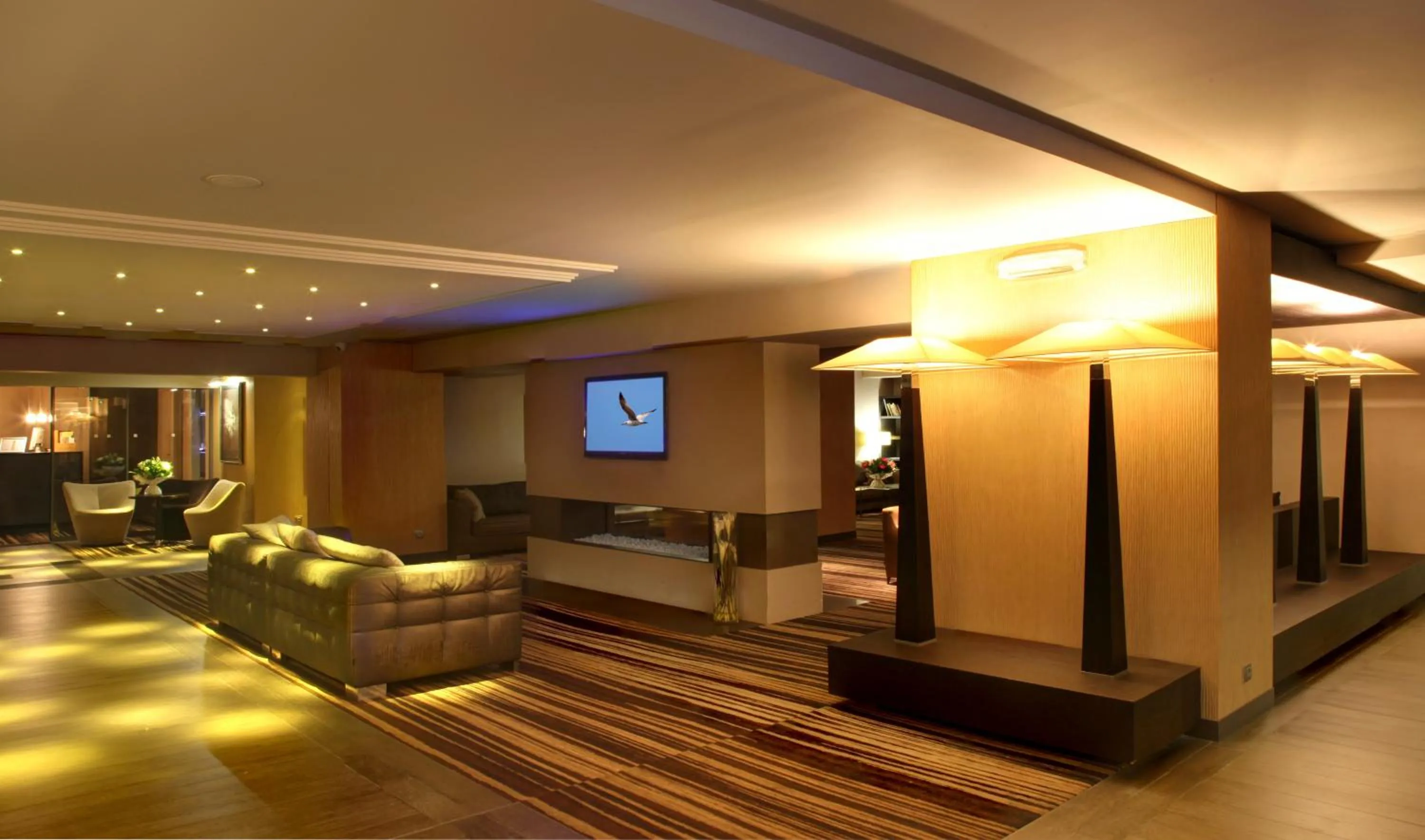 Lobby or reception in Amirauté Hôtel Golf Deauville