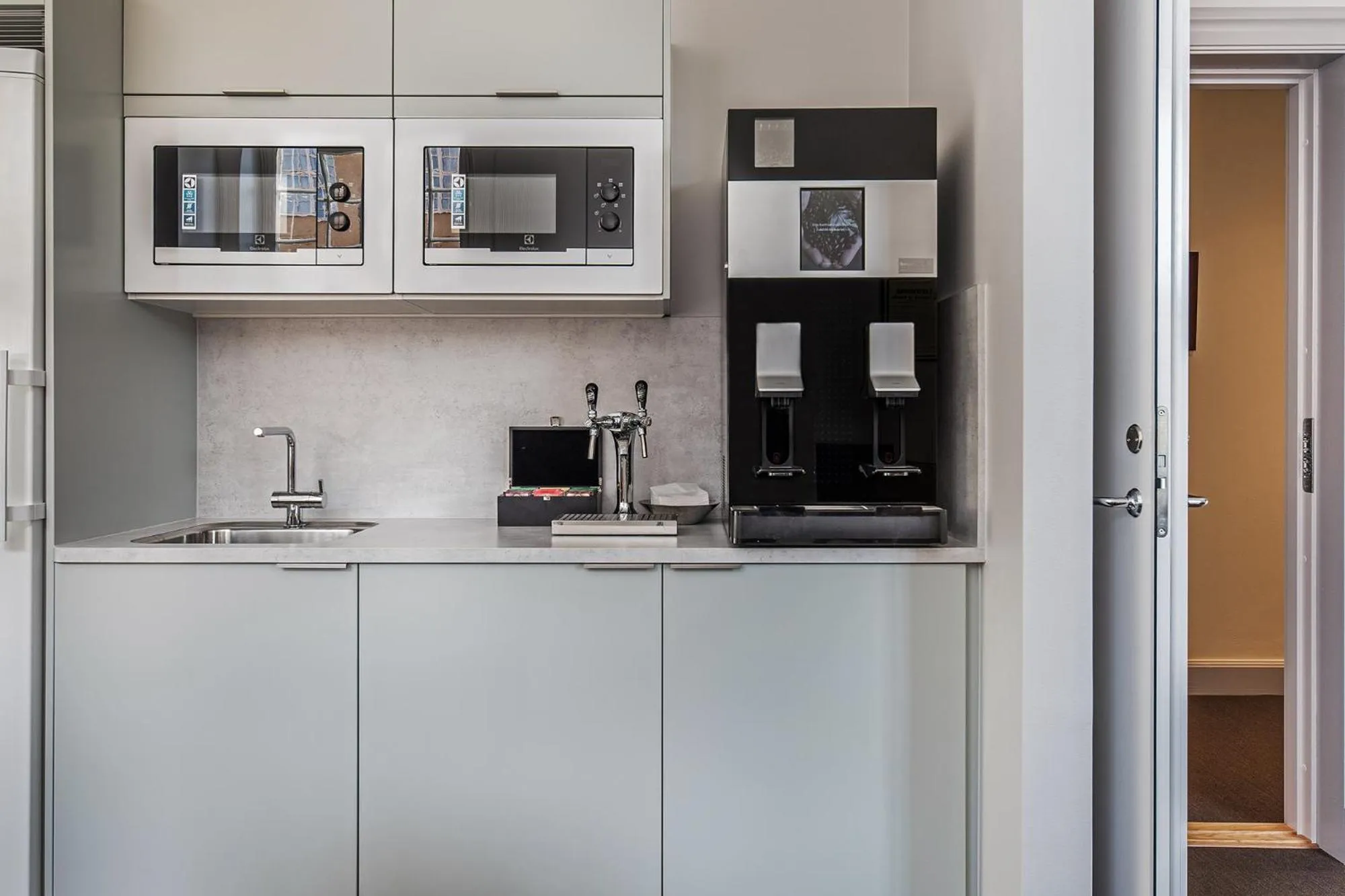 Kitchen or kitchenette in Livgrenadjärmässen Hotell-Fest-Konferens