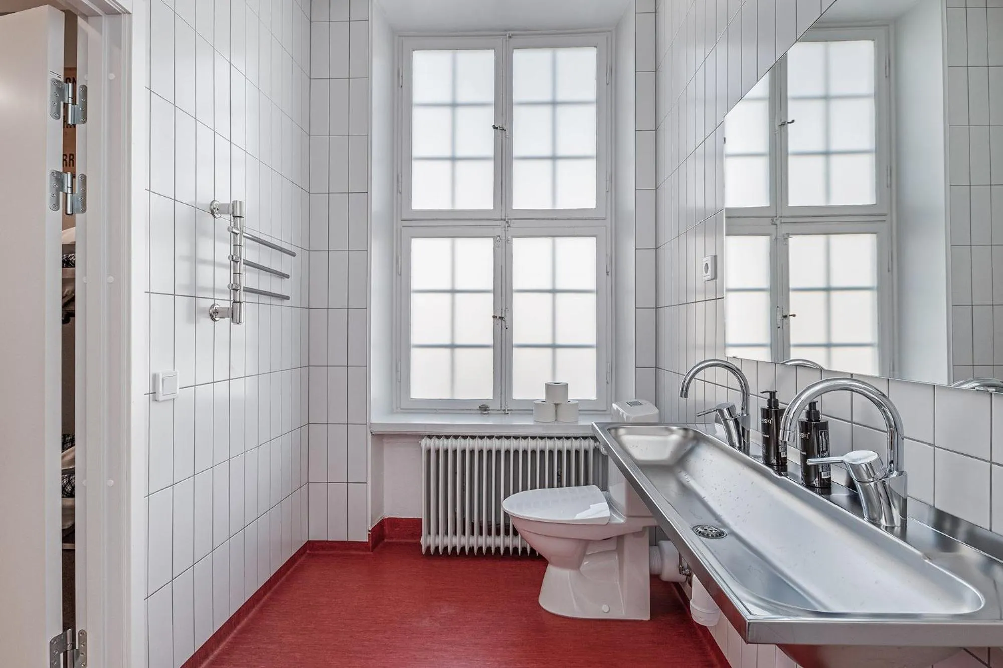 Shower in Livgrenadjärmässen Hotell-Fest-Konferens