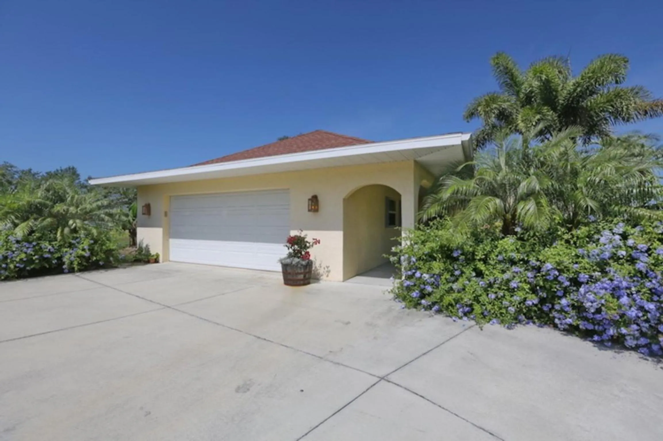 Sarasota - Dunmore 8730