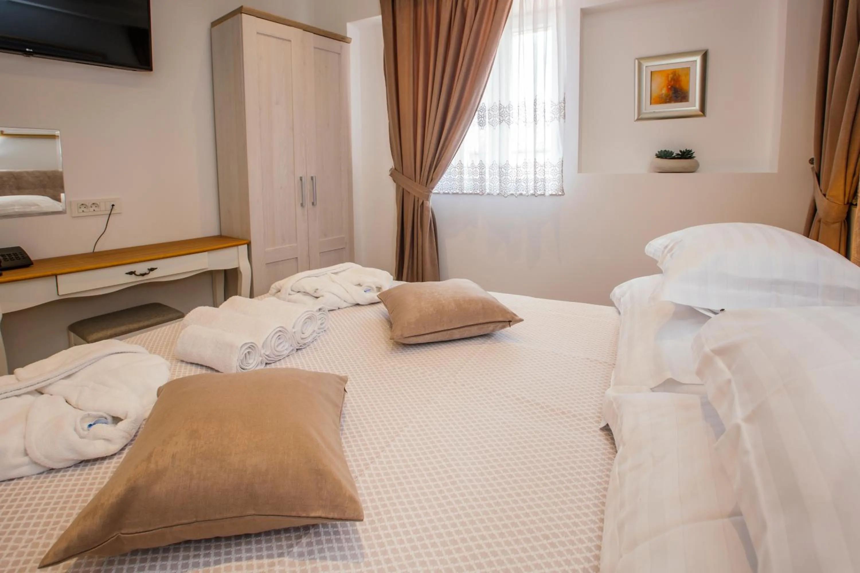 Bed in Heritage Hotel Dea Hvar