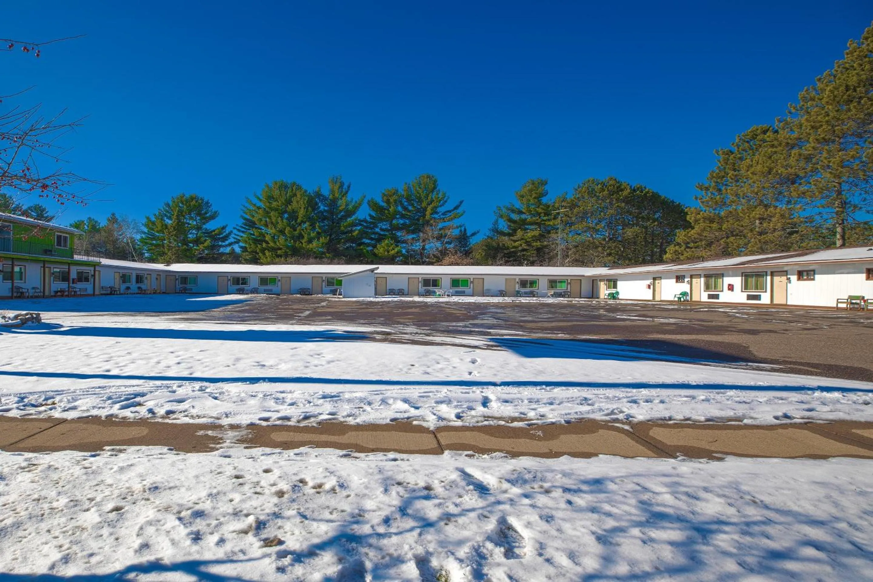 Facade/entrance in Love Hotels Tomahawk by OYO at Lake Mohawksin WI